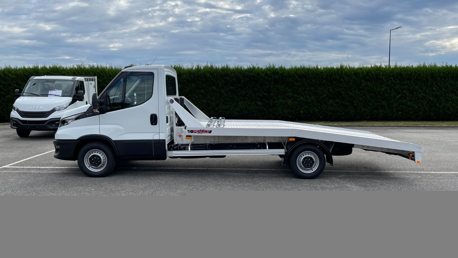 Iveco Daily DAILY III 35S16H 4100 3.0 160ch Porte Voiture Plat'fix PF18 Alu occasion de 2025 en vente à Rennes