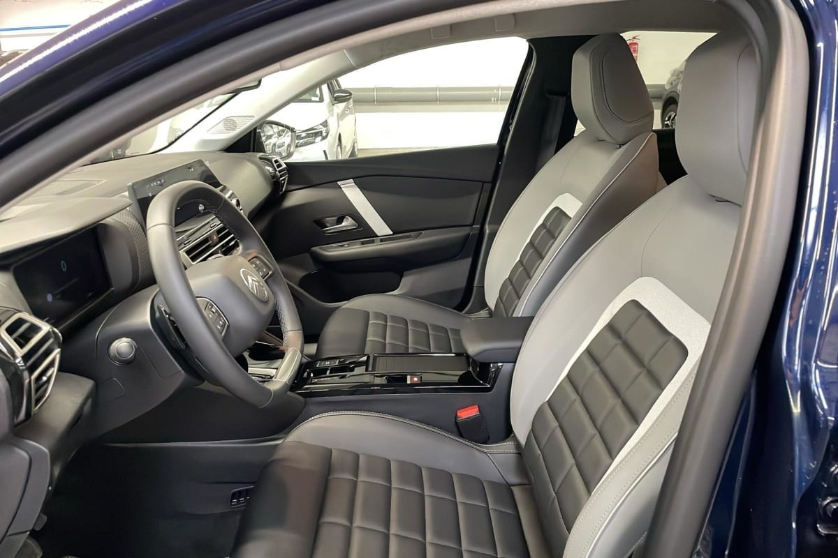 Vente en ligne Citroën C4 Hybride 145 ch e-DCS6 Max au prix de 22 330 €