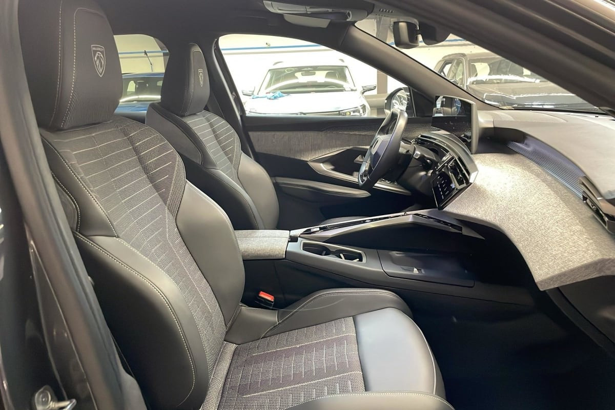Vente en ligne Peugeot 3008 Hybrid 145 e-DCS6 GT au prix de 28 510 €