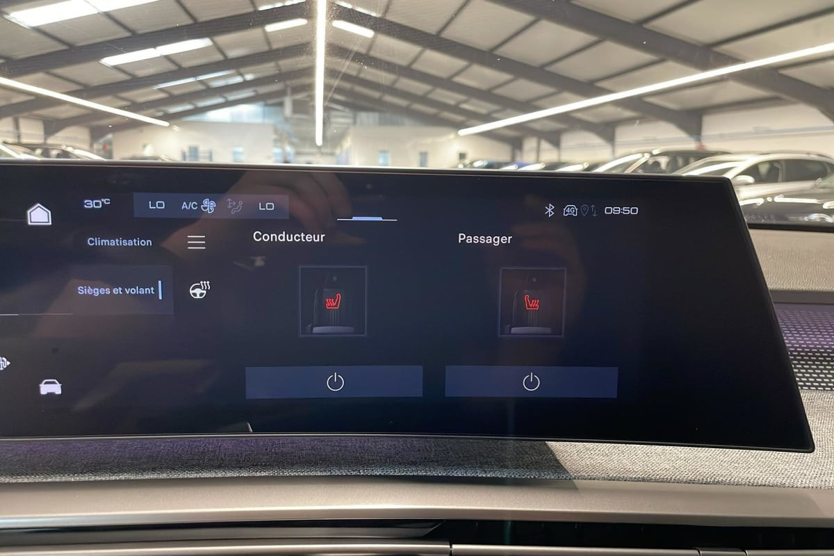 Vente en ligne Peugeot 3008 Hybrid 145 e-DCS6 GT au prix de 28 510 €
