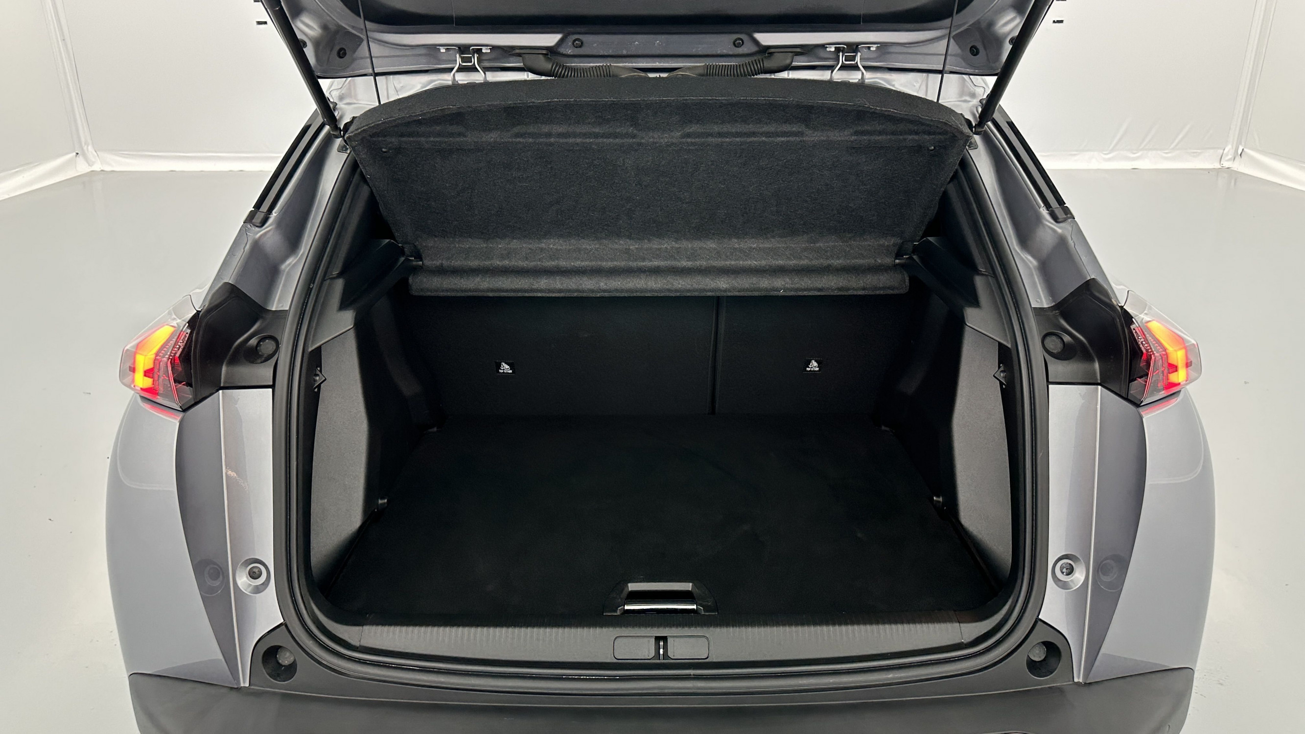Vente en ligne Peugeot 2008 2008 1.2 PureTech 100ch Style au prix de 18 200 €