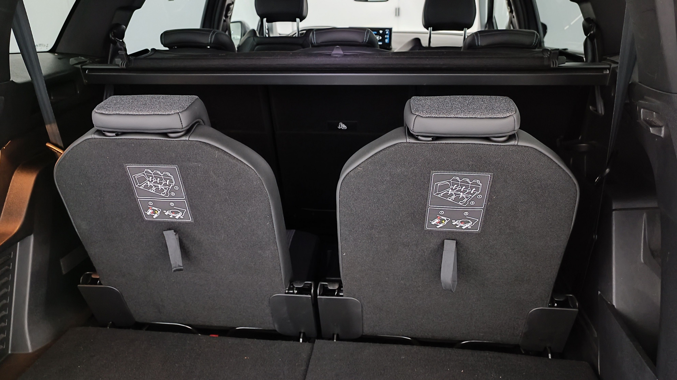 Vente en ligne Peugeot 5008 5008 III 1.5 BlueHDi 130ch Allure Pack EAT8 au prix de 29 110 €