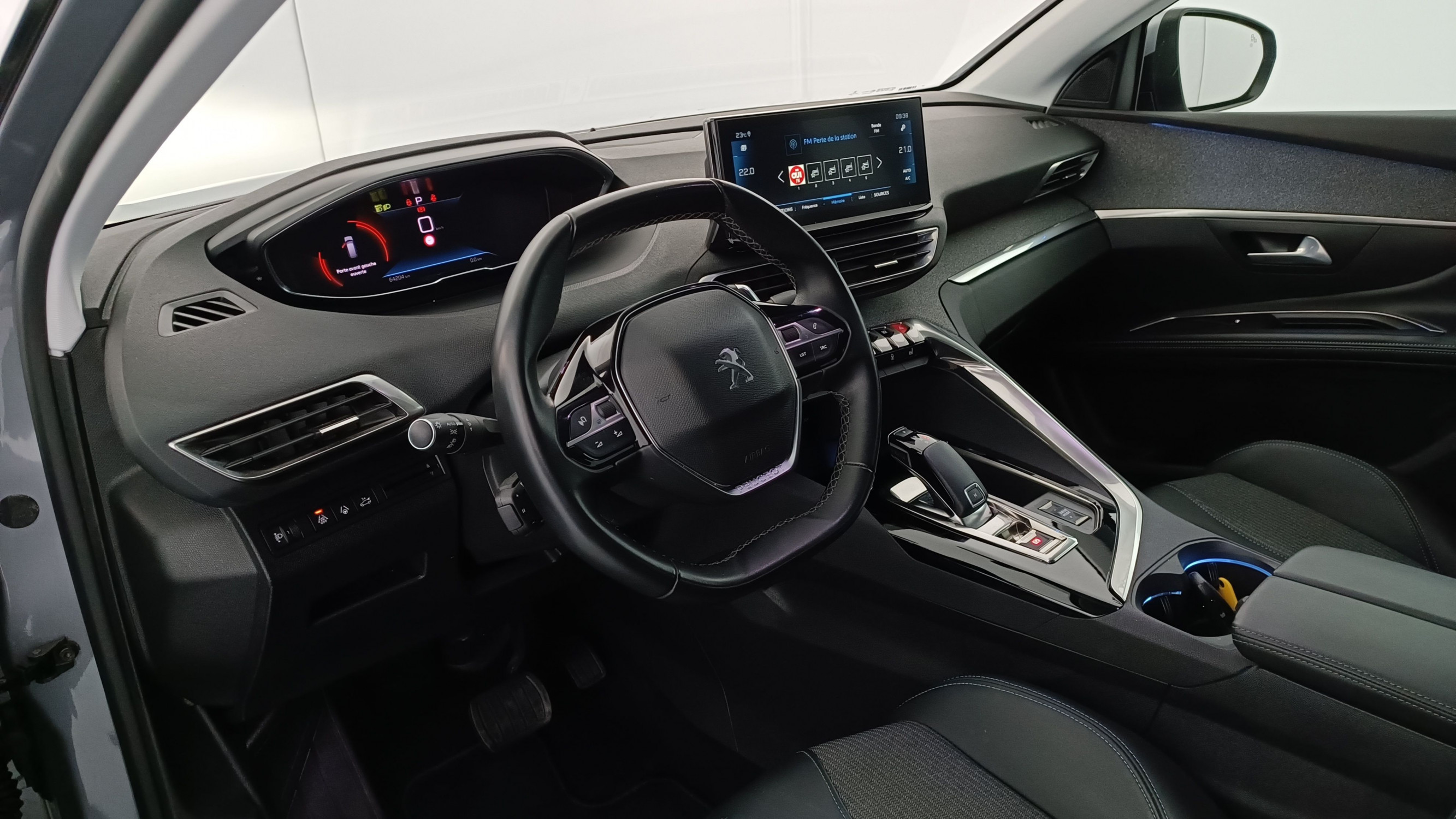 Vente en ligne Peugeot 5008 5008 III 1.5 BlueHDi 130ch Allure Pack EAT8 au prix de 29 110 €