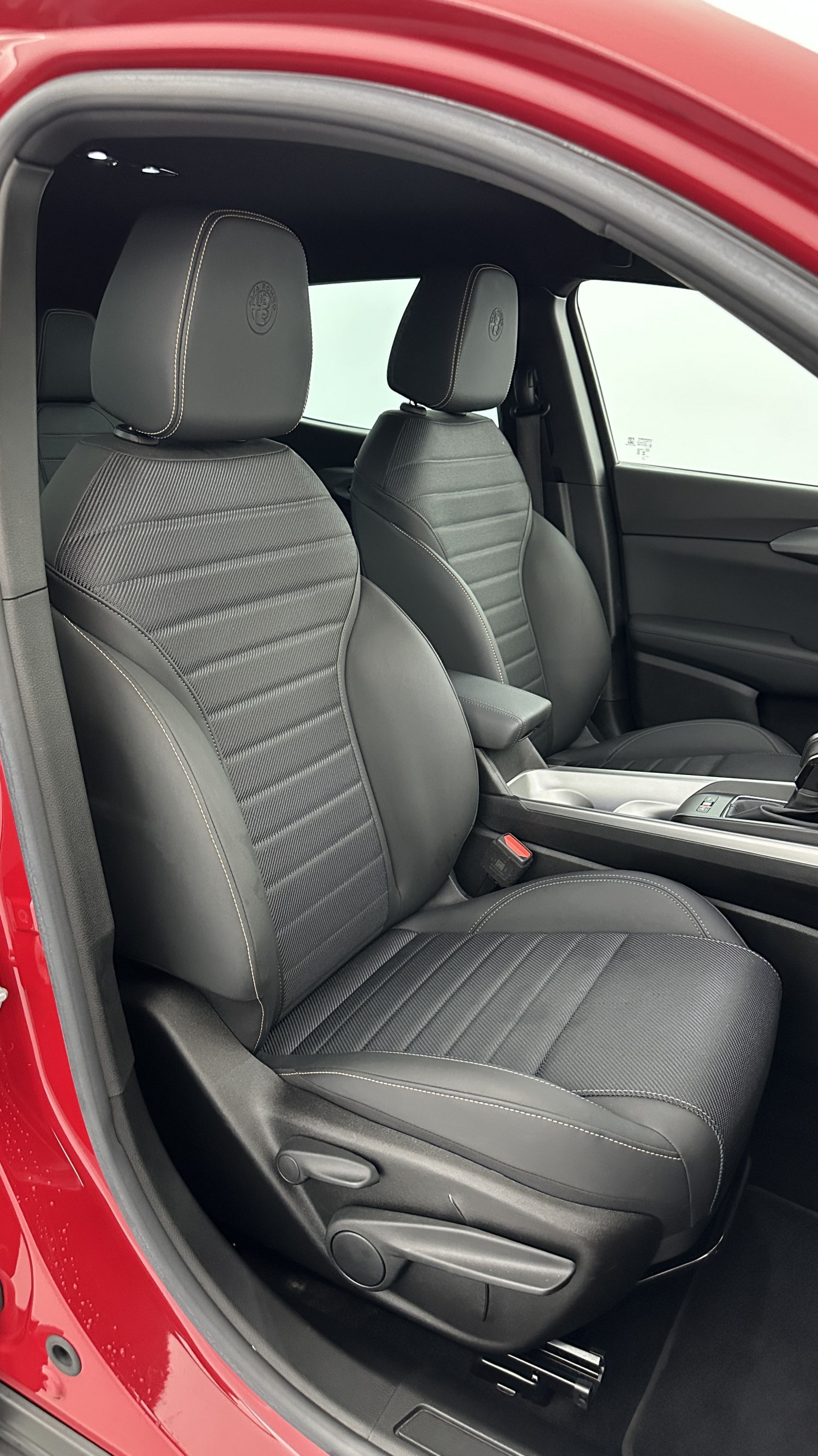 Alfa Romeo Tonale TONALE 1.3 Hybride Rechargeable PHEV 280ch AT6 Ti occasion de 2023 en vente à Rennes