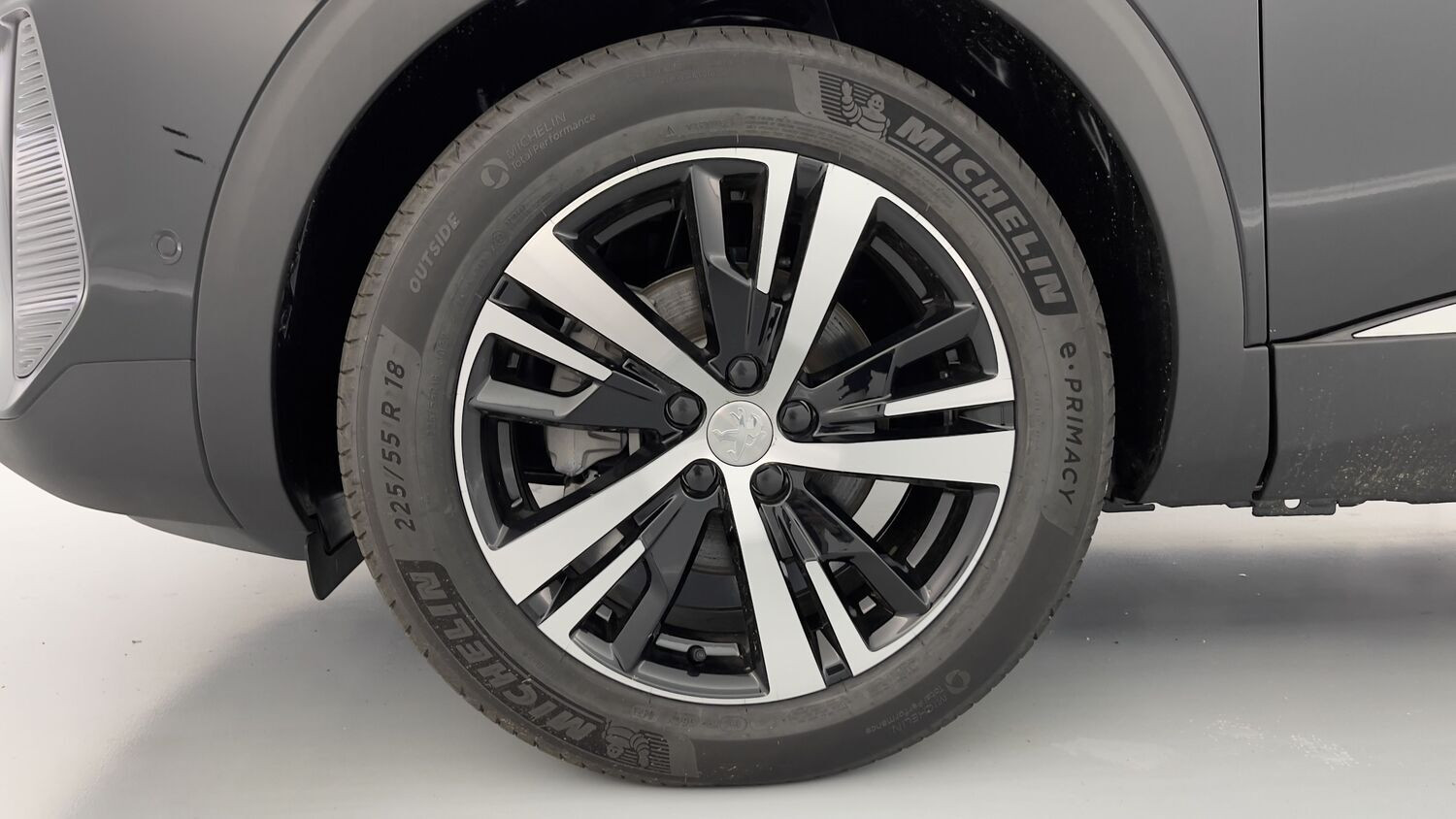 Vente en ligne Peugeot 5008 5008 III 1.2 PureTech 130ch GT EAT8 au prix de 31 900 €