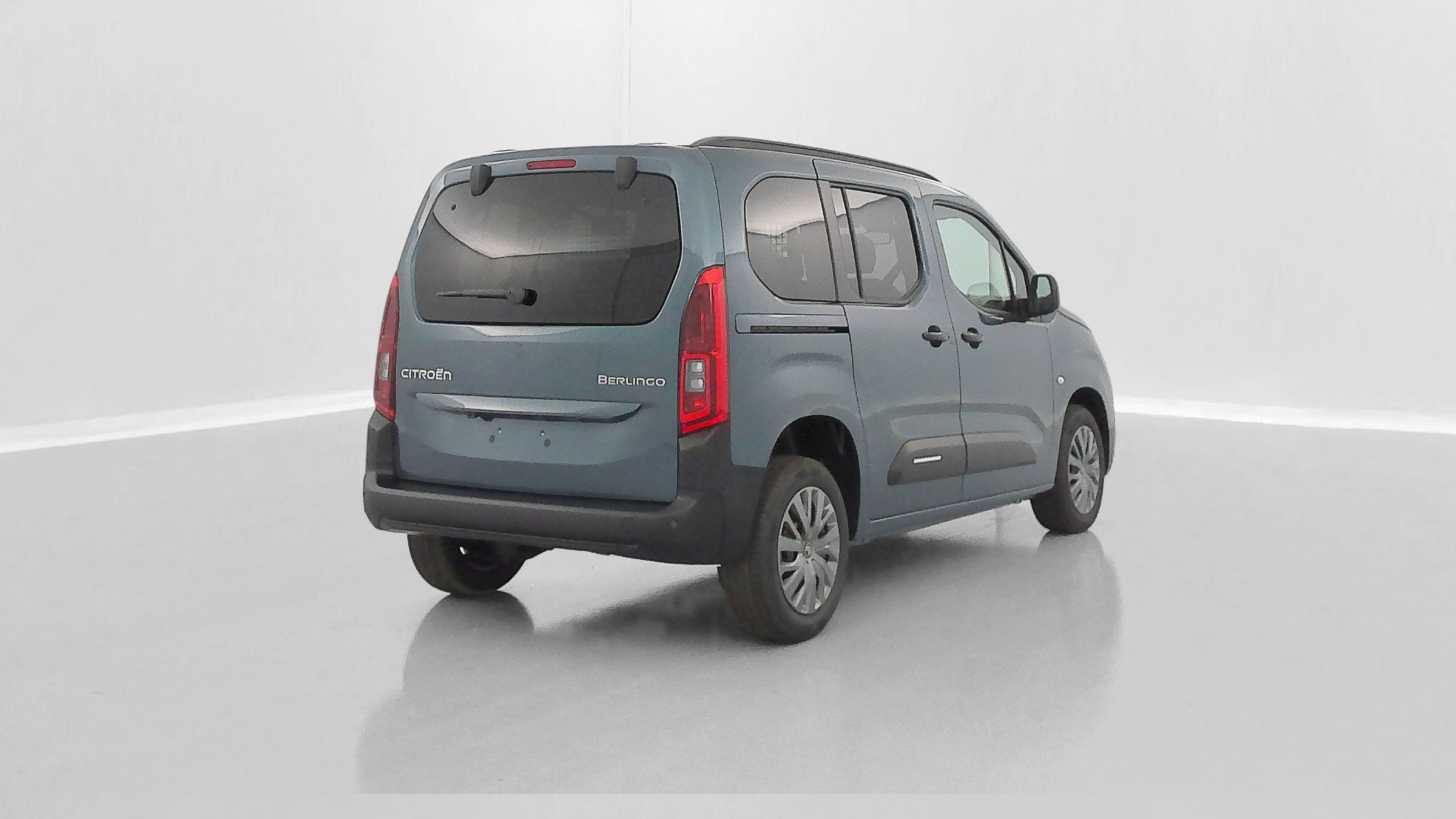 Citroën Berlingo BERLINGO M 1.5 BlueHDi 130ch Plus EAT8 occasion de 2026 en vente à Rennes