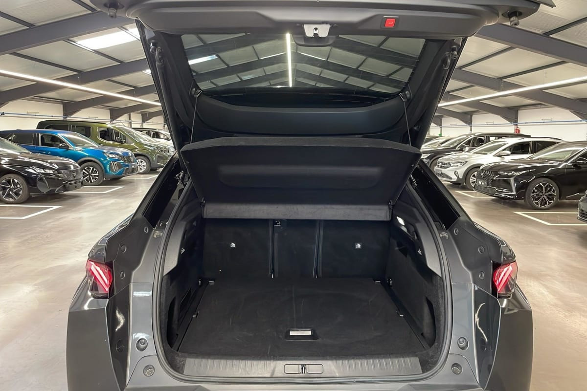 Vente en ligne Peugeot 3008 Hybrid 145 e-DCS6 GT au prix de 28 510 €