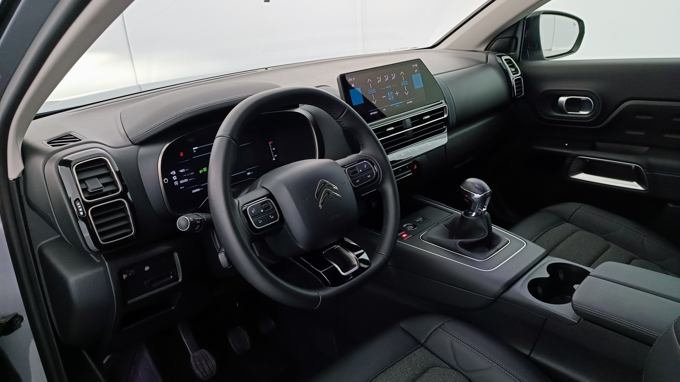 Vente en ligne Citroën C5 Aircross C5 AIRCROSS 1.2 PureTech 130ch Plus au prix de 22 210 €