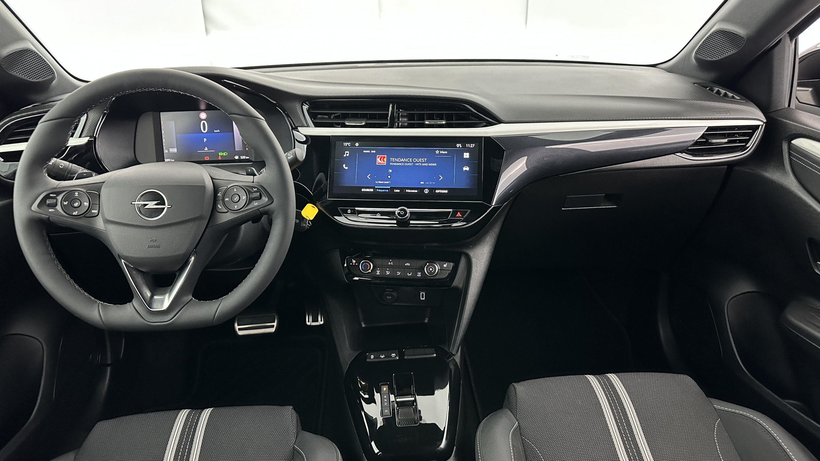 Vente en ligne Opel Corsa CORSA 1.2 Turbo 100ch GS BVA8 au prix de 19 900 €