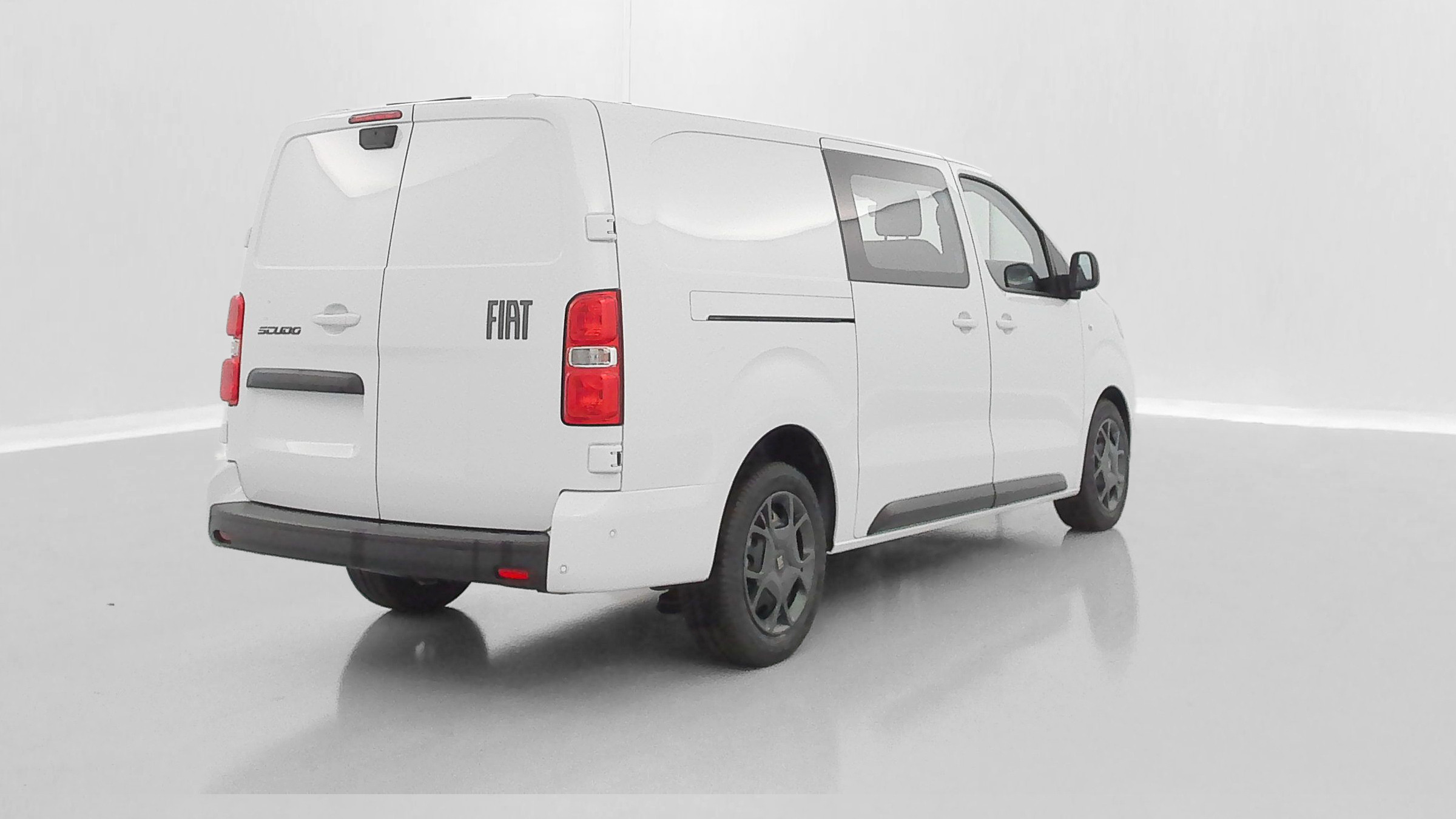 Vente en ligne Fiat Scudo SCUDO CA XL 2.0 BlueHDi 180ch Pack Premium Connect EAT8 au prix de 37 880 €