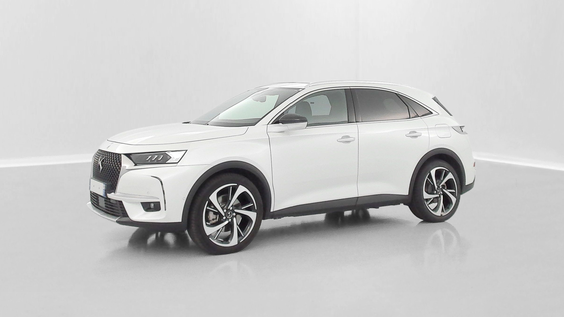 Vente en ligne Ds DS7 Crossback DS7 CROSSBACK 1.6 Hybride E-Tense 300 EAT8 4x4 Rivoli au prix de 45 320 €