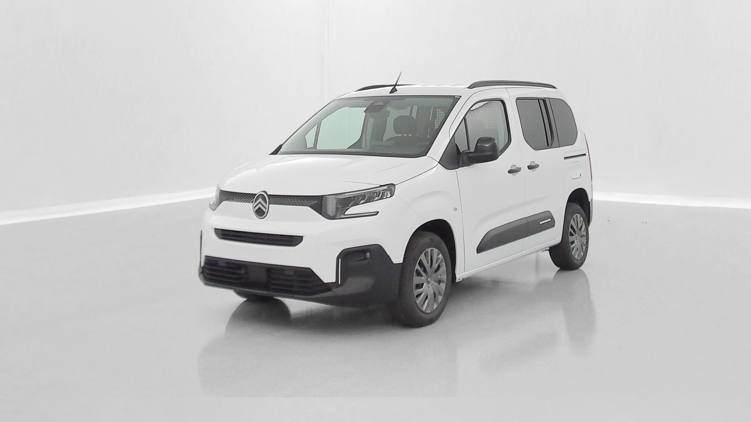 Citroën Berlingo BERLINGO M 1.5 BlueHDi 130ch Plus EAT8 occasion de 2026 en vente à Rennes
