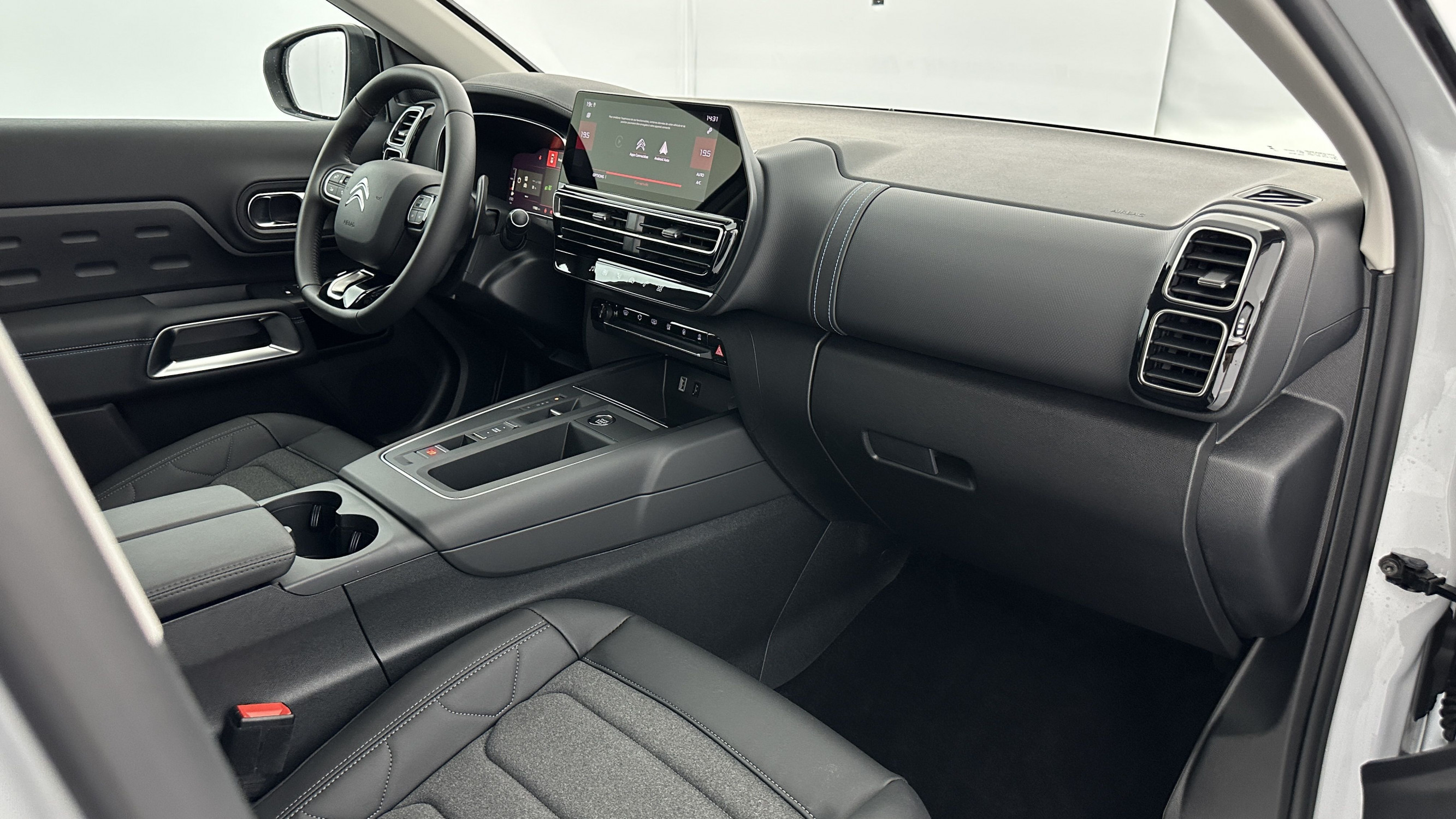 Vente en ligne Citroën C5 Aircross C5 AIRCROSS 1.2 Hybride 145ch Max e-DCS6 au prix de 27 910 €
