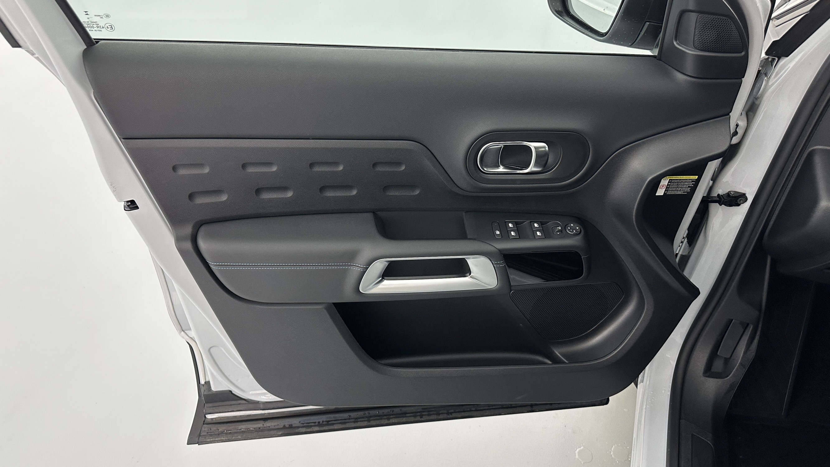 Vente en ligne Citroën C5 Aircross C5 AIRCROSS 1.2 Hybride 145ch Max e-DCS6 au prix de 27 910 €