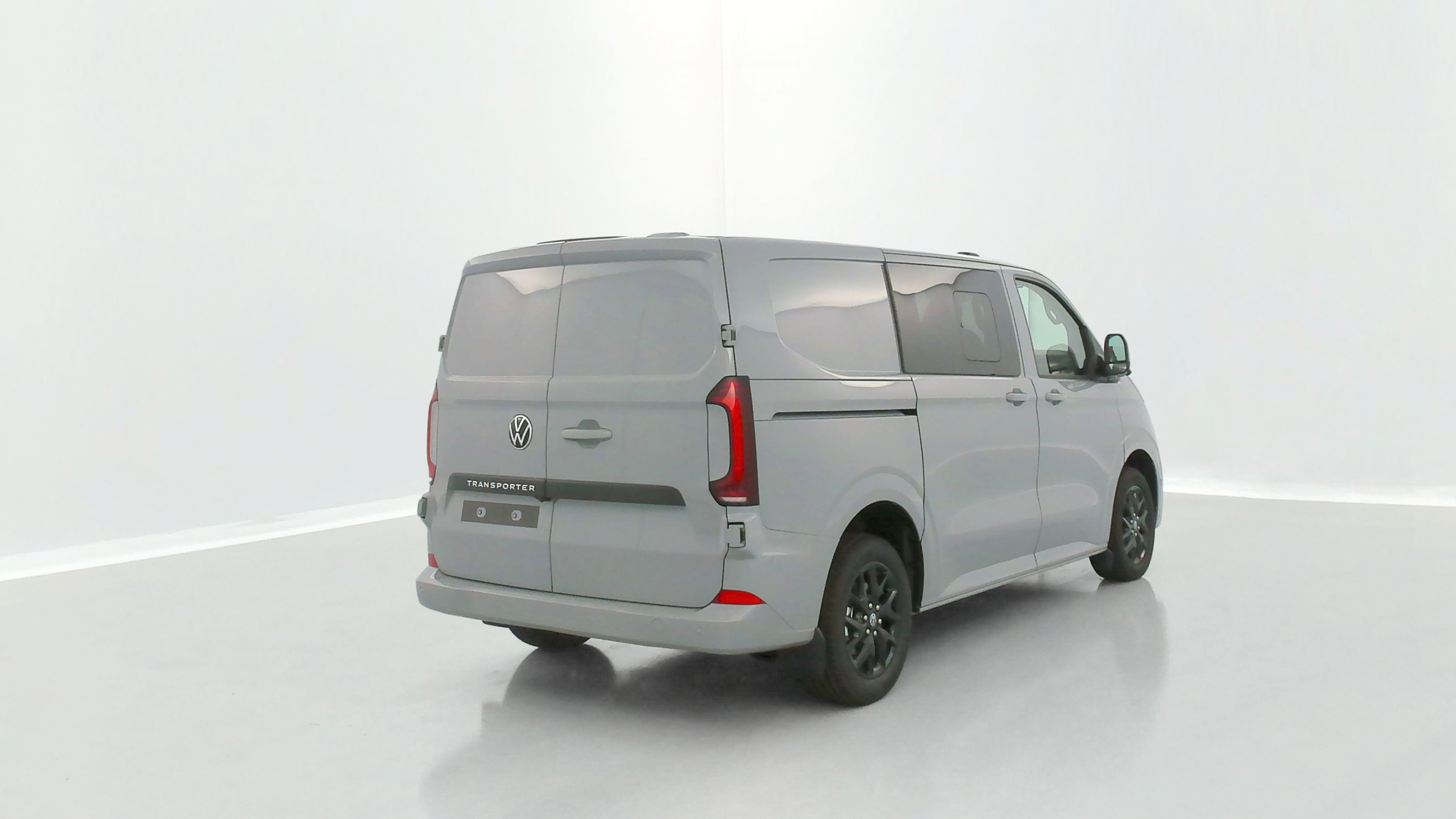 Vente en ligne Volkswagen Transporter TRANSPORTER PROCAB T7 L1H1 2.0 TDI 170ch Business BVA8 au prix de 49 880 €