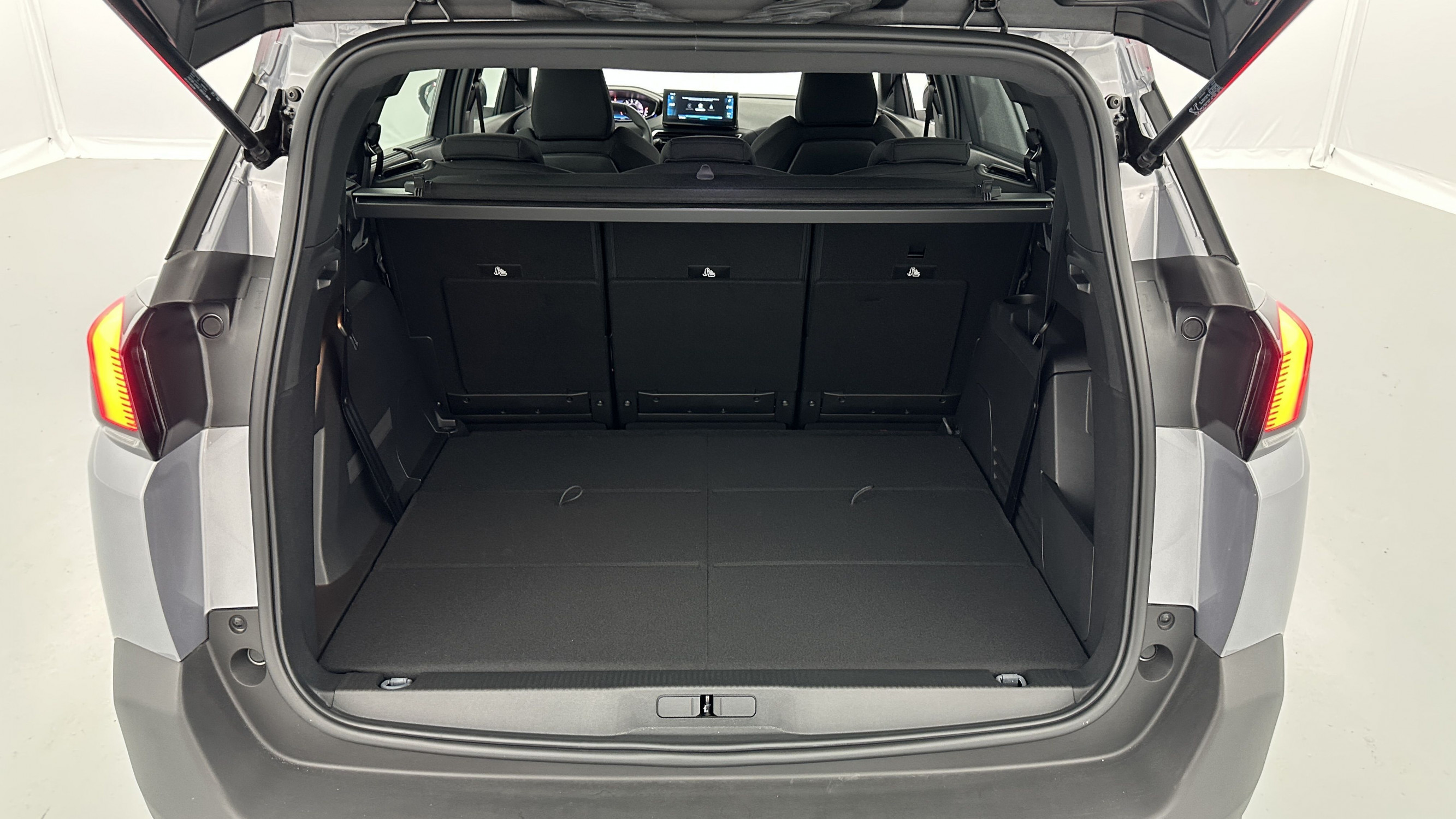 Vente en ligne Peugeot 5008 5008 III 1.2 PureTech 130ch Active Pack au prix de 28 900 €