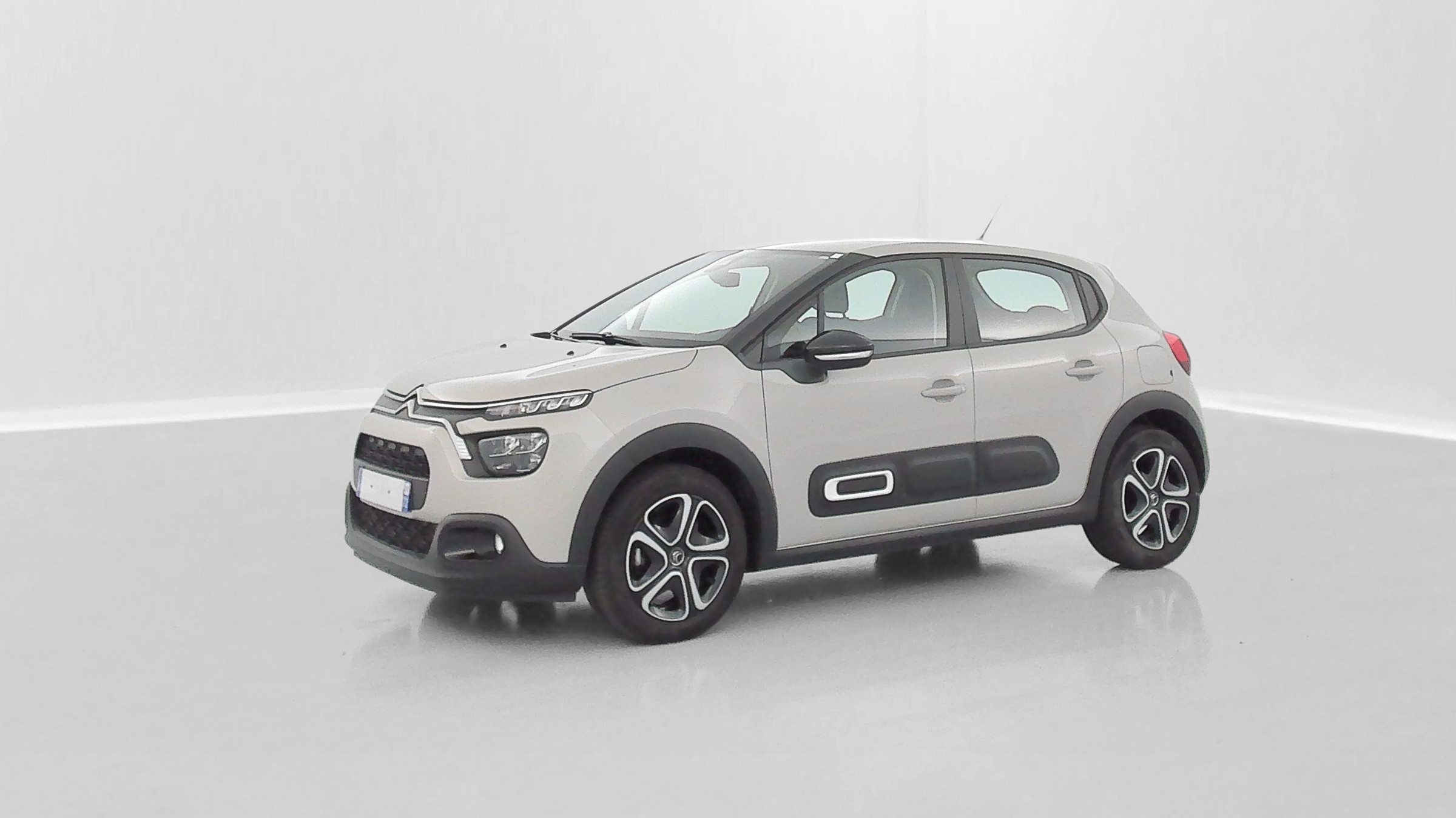 Vente en ligne Citroën C3 C3 1.2 PureTech 83ch Feel Pack au prix de 19 520 €