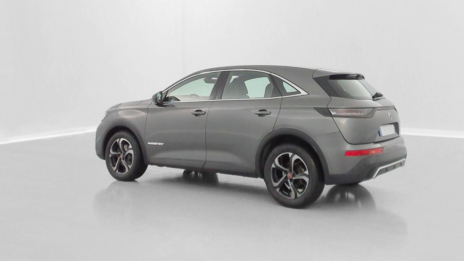 Vente en ligne Ds DS7 Crossback DS7 CROSSBACK 1.2 PureTech 130ch Performance Line au prix de 24 680 €
