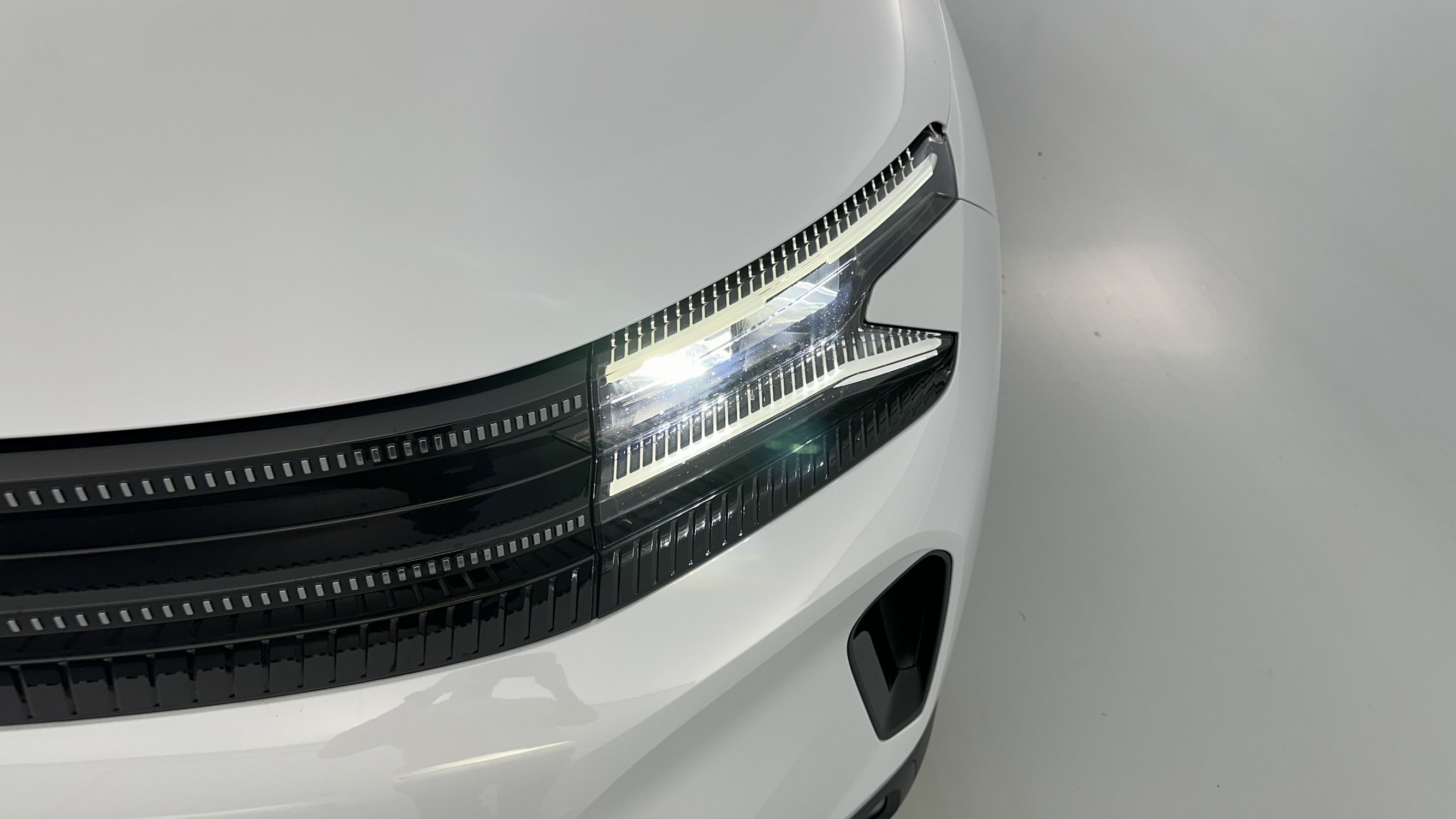Vente en ligne Citroën C5 Aircross C5 AIRCROSS 1.2 Hybride 145ch Max e-DCS6 au prix de 27 910 €
