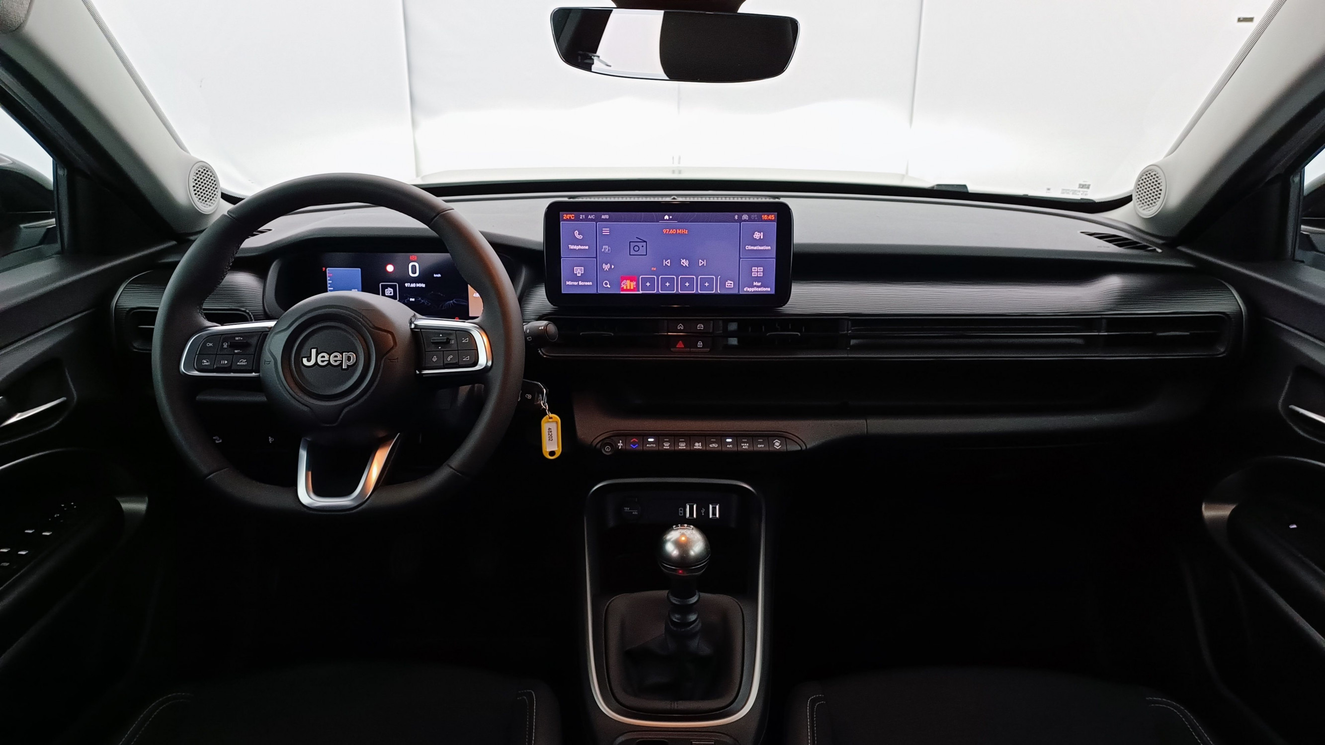 Vente en ligne Jeep Avenger AVENGER 1.2 T3 100ch Altitude au prix de 21 700 €