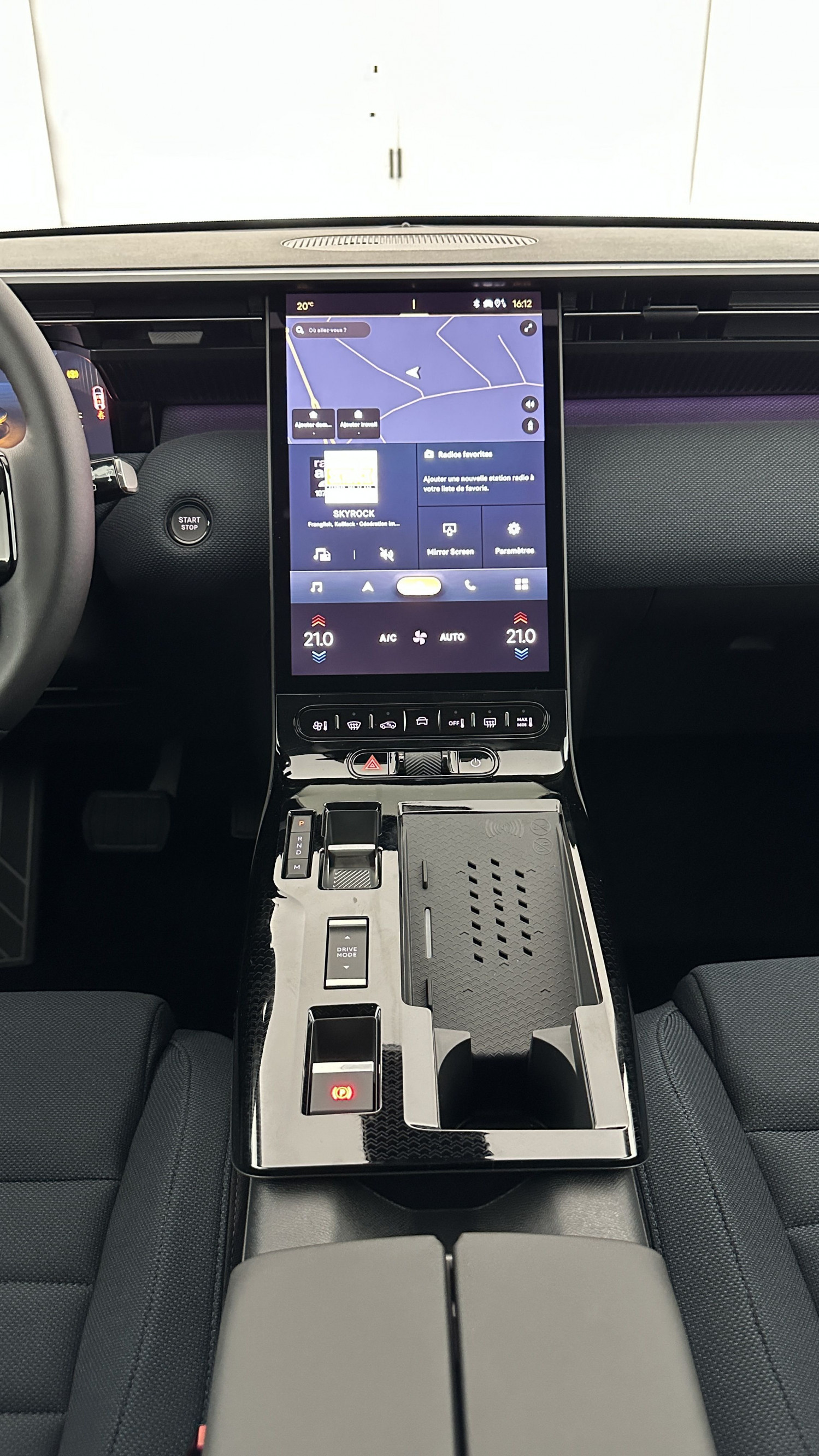 Vente en ligne Citroën C5 Aircross C5 AIRCROSS 1.2 Hybride 145ch Plus e-DCS6 au prix de 30 800 €