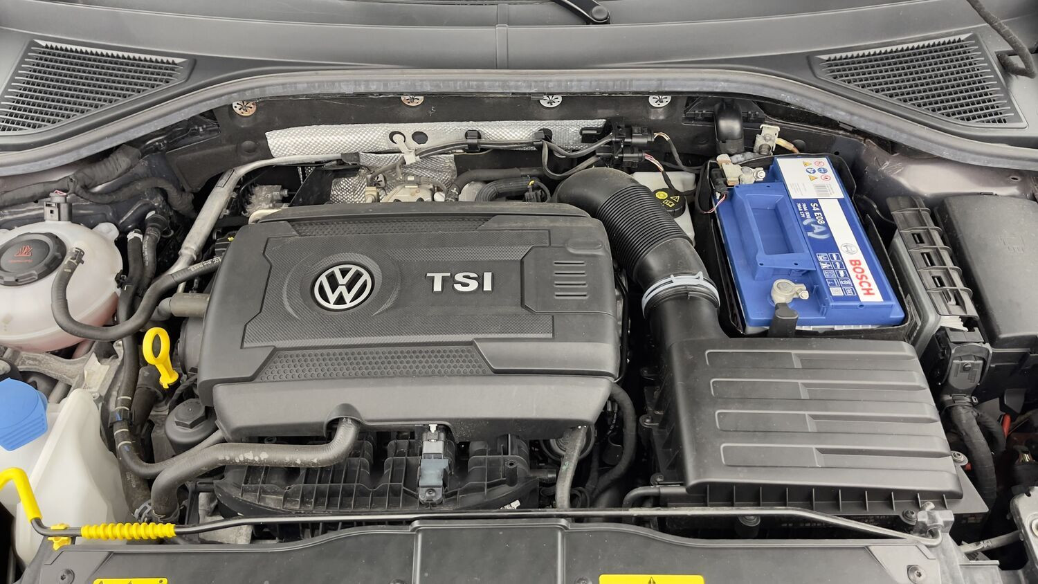 Vente en ligne Volkswagen T-Roc T-ROC 2.0 TSI 300ch R 4Motion DSG7 au prix de 31 600 €