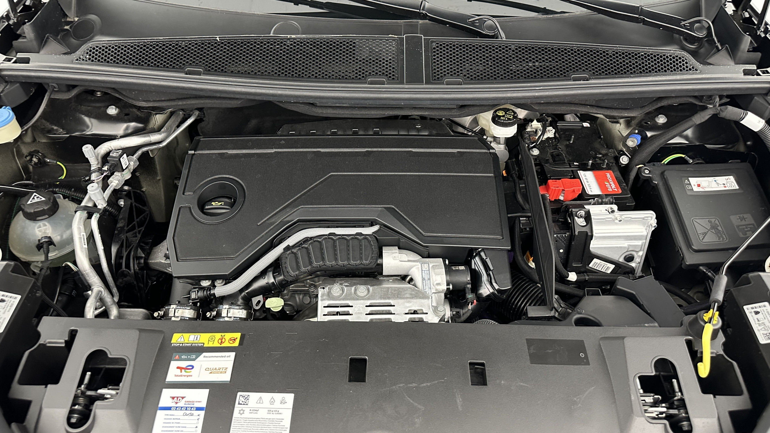 Vente en ligne Peugeot 5008 5008 III 1.2 Hybrid 145ch Allure e-DCS6 au prix de 29 900 €