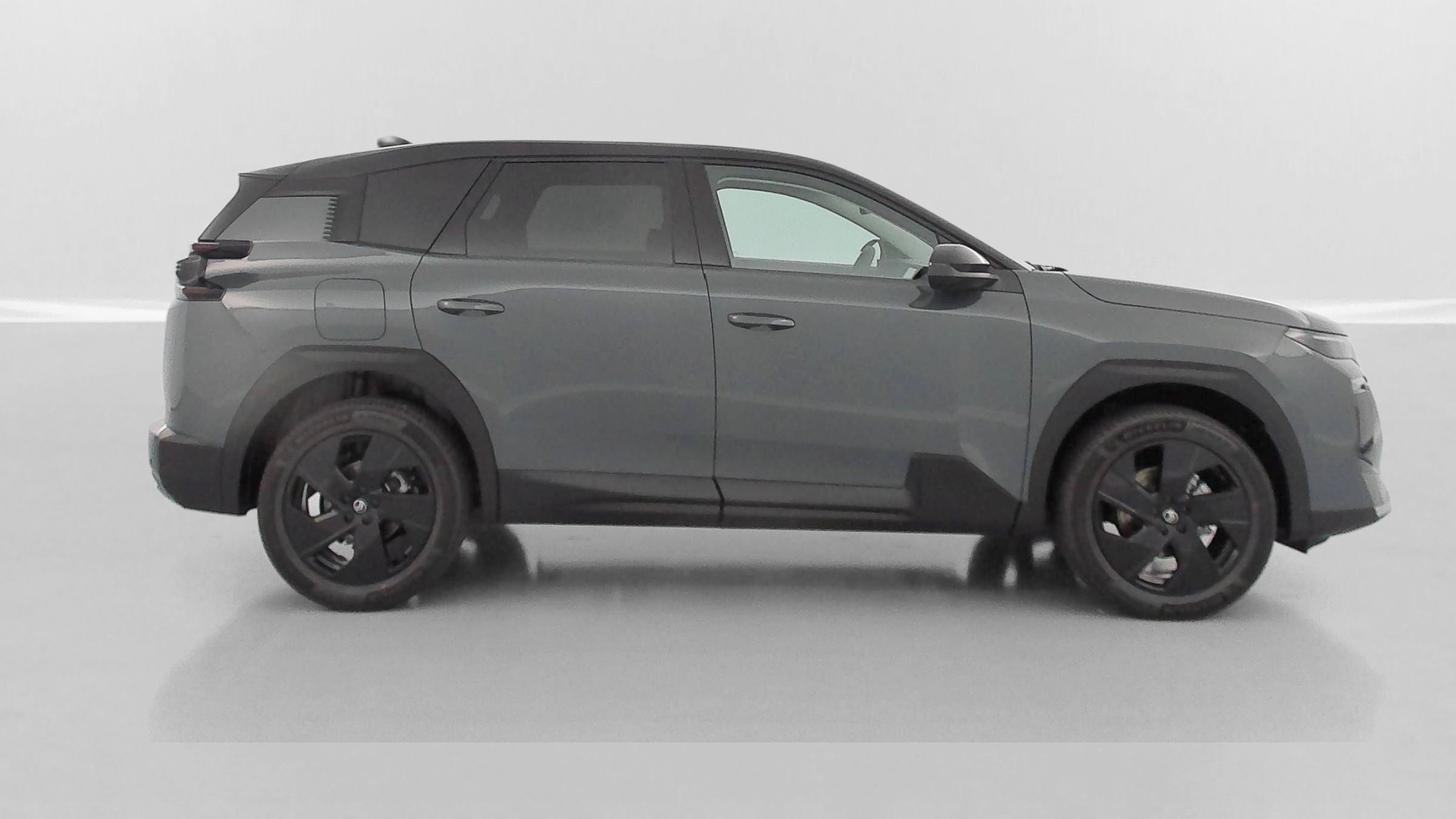 Vente en ligne Citroën C5 Aircross C5 AIRCROSS 1.2 Hybride 145ch Plus e-DCS6 au prix de 30 800 €