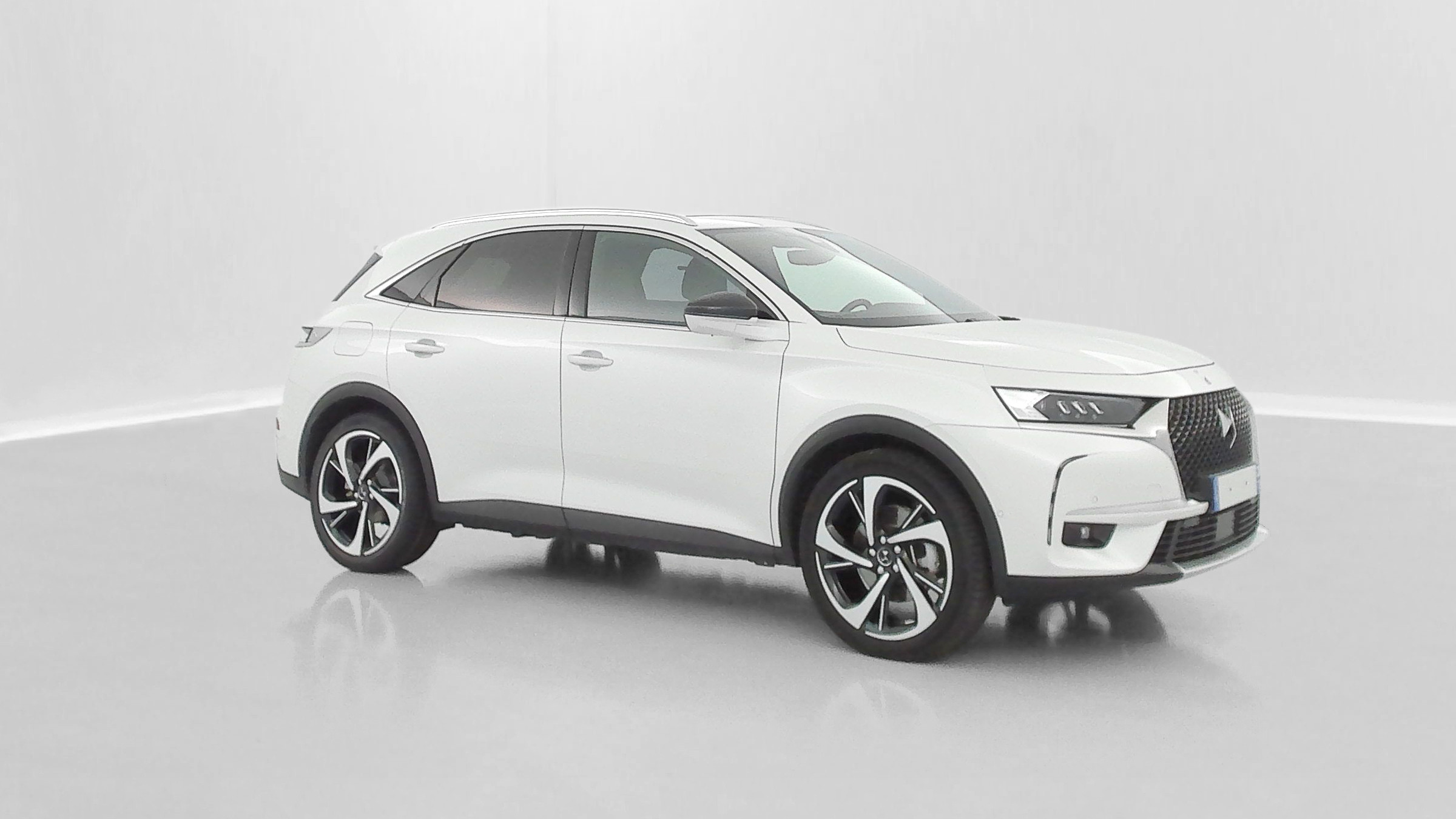 Vente en ligne Ds DS7 Crossback DS7 CROSSBACK 1.6 Hybride E-Tense 300 EAT8 4x4 Rivoli au prix de 45 320 €