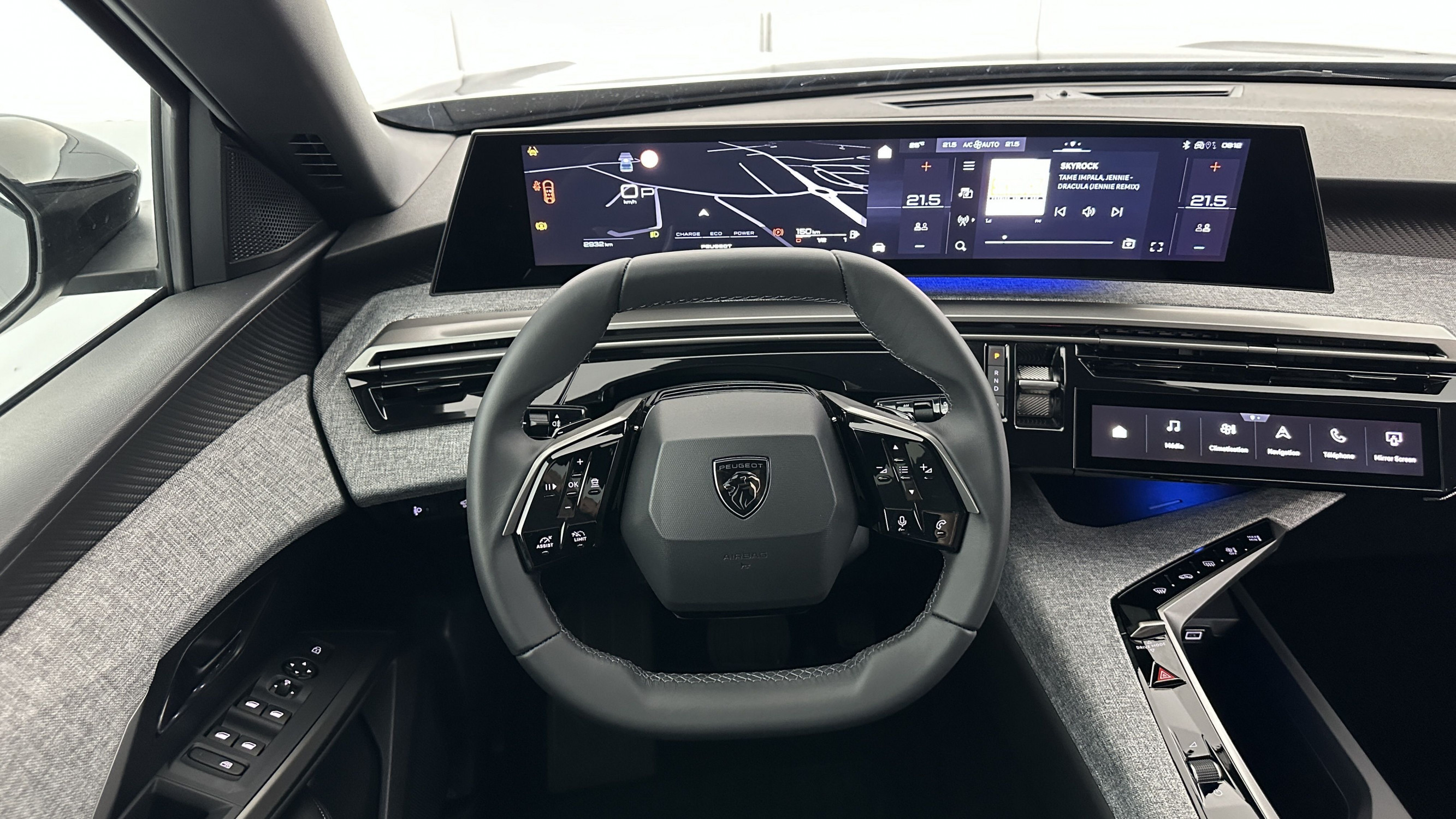 Vente en ligne Peugeot 5008 5008 III 1.2 Hybrid 145ch Allure e-DCS6 au prix de 29 900 €