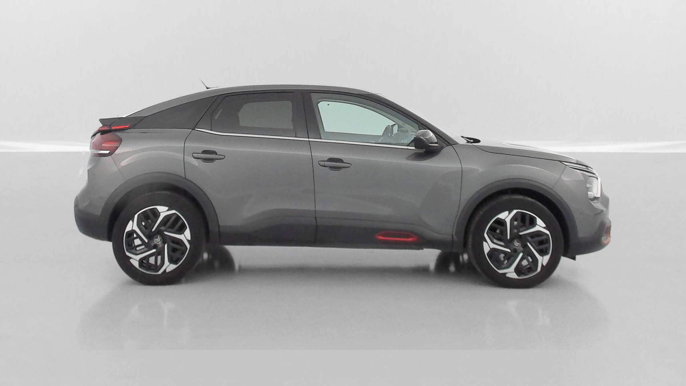 Vente en ligne Citroën C4 C4 III 1.5 BlueHDi 130ch Shine EAT8 au prix de 23 500 €