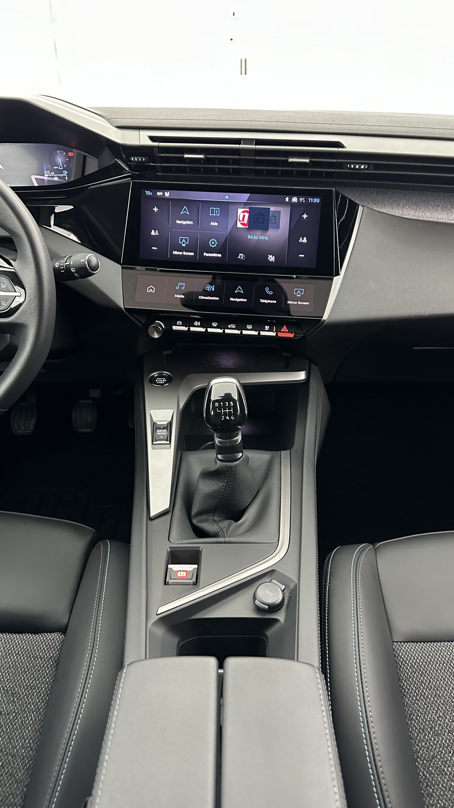 Vente en ligne Peugeot 308 SW 308 SW 1.2 PureTech 130ch Allure au prix de 21 910 €