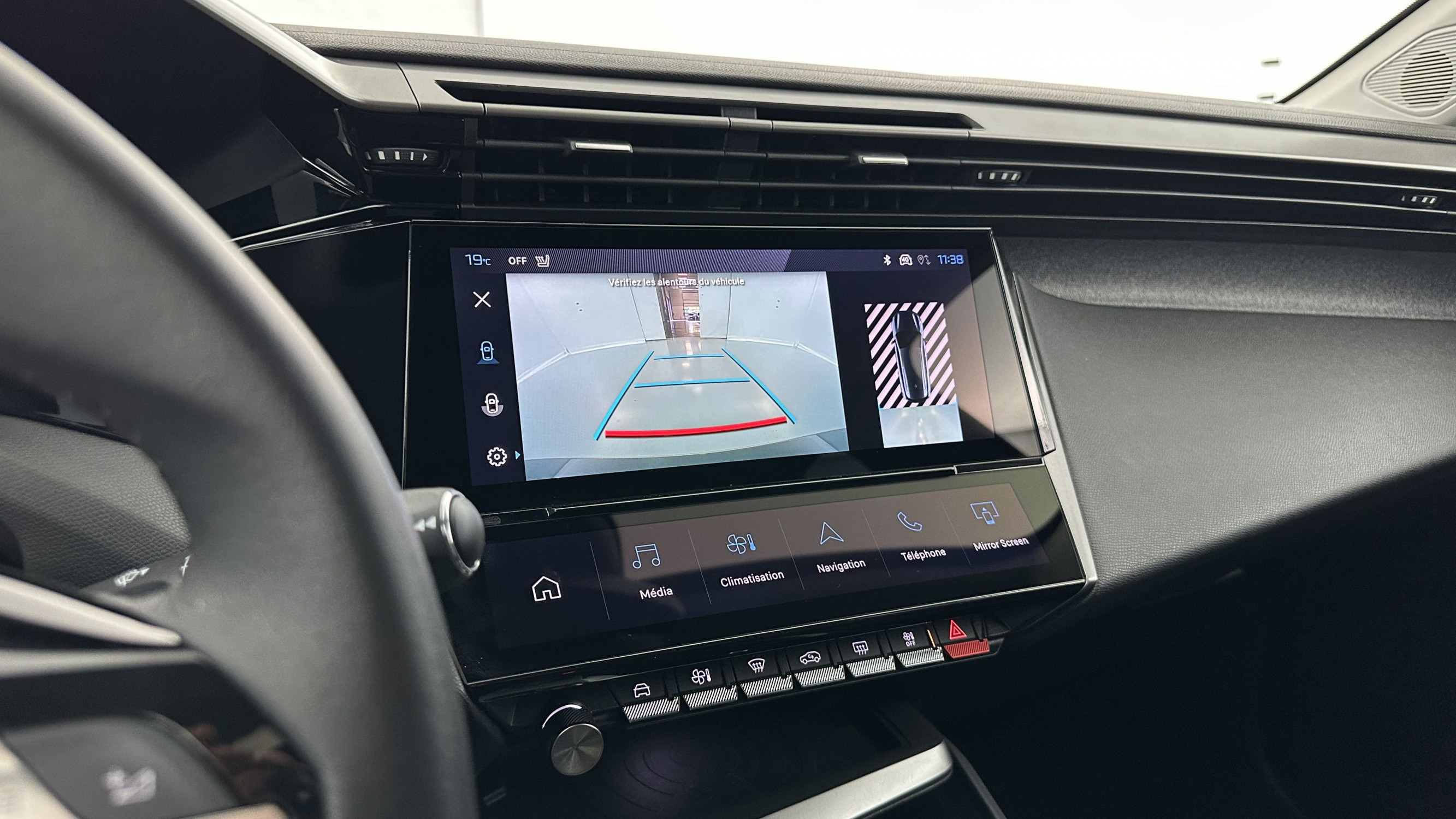 Vente en ligne Peugeot 308 SW 308 SW 1.2 PureTech 130ch Allure au prix de 21 910 €