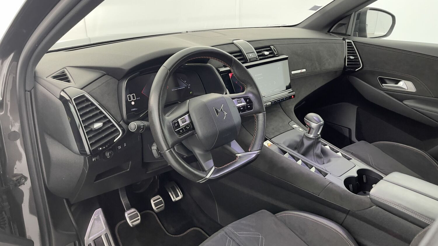 Vente en ligne Ds DS7 Crossback DS7 CROSSBACK 1.2 PureTech 130ch Performance Line au prix de 24 680 €