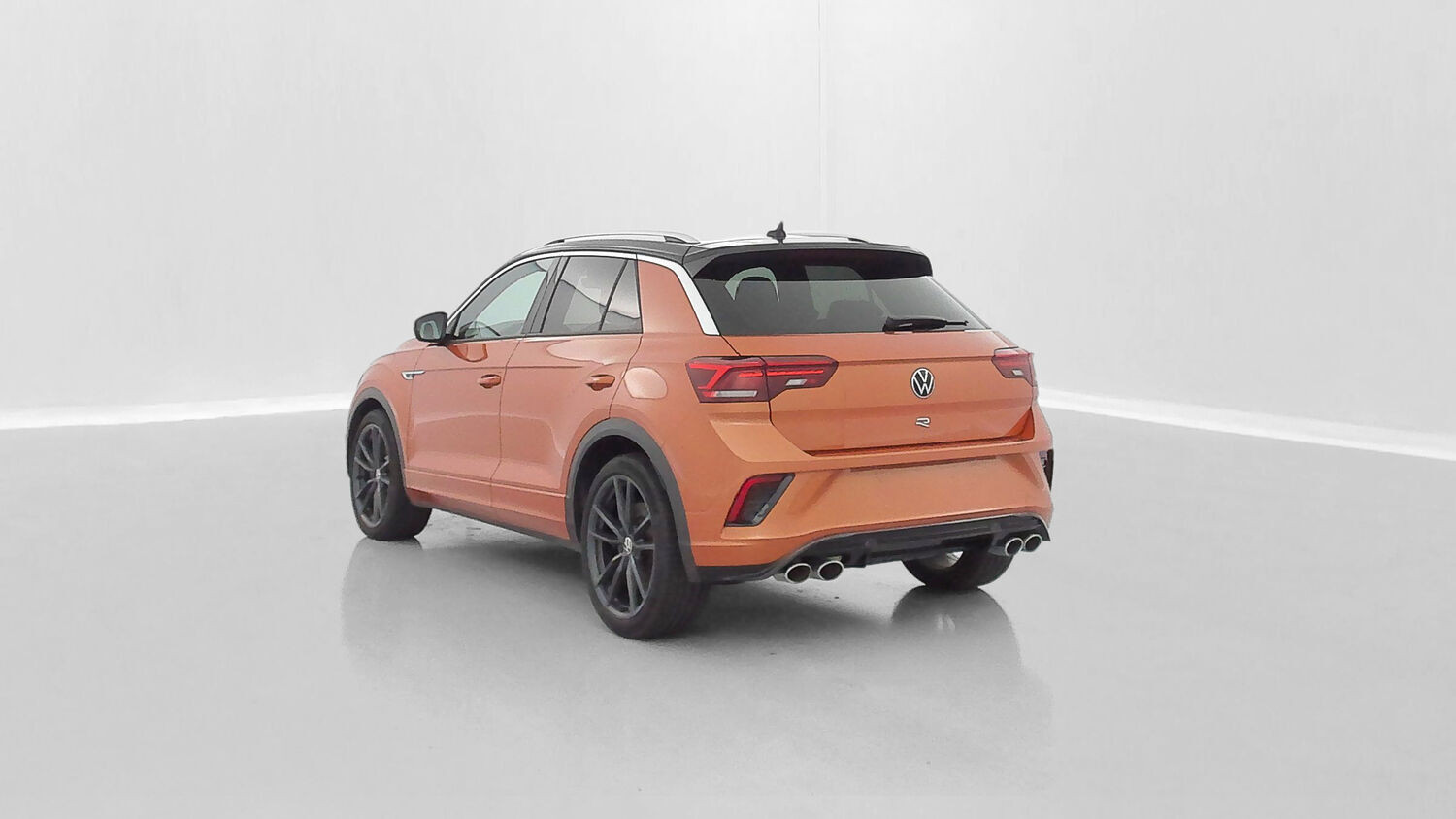 Vente en ligne Volkswagen T-Roc T-ROC 2.0 TSI 300ch R 4Motion DSG7 au prix de 31 600 €