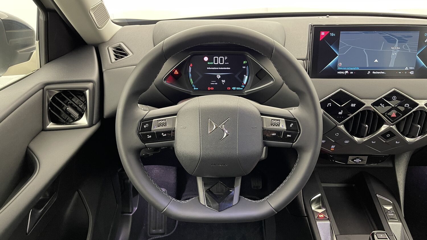 Vente en ligne Ds Ds3 Crossback DS3 CROSSBACK E-Tense Rivoli 136ch au prix de 31 600 €