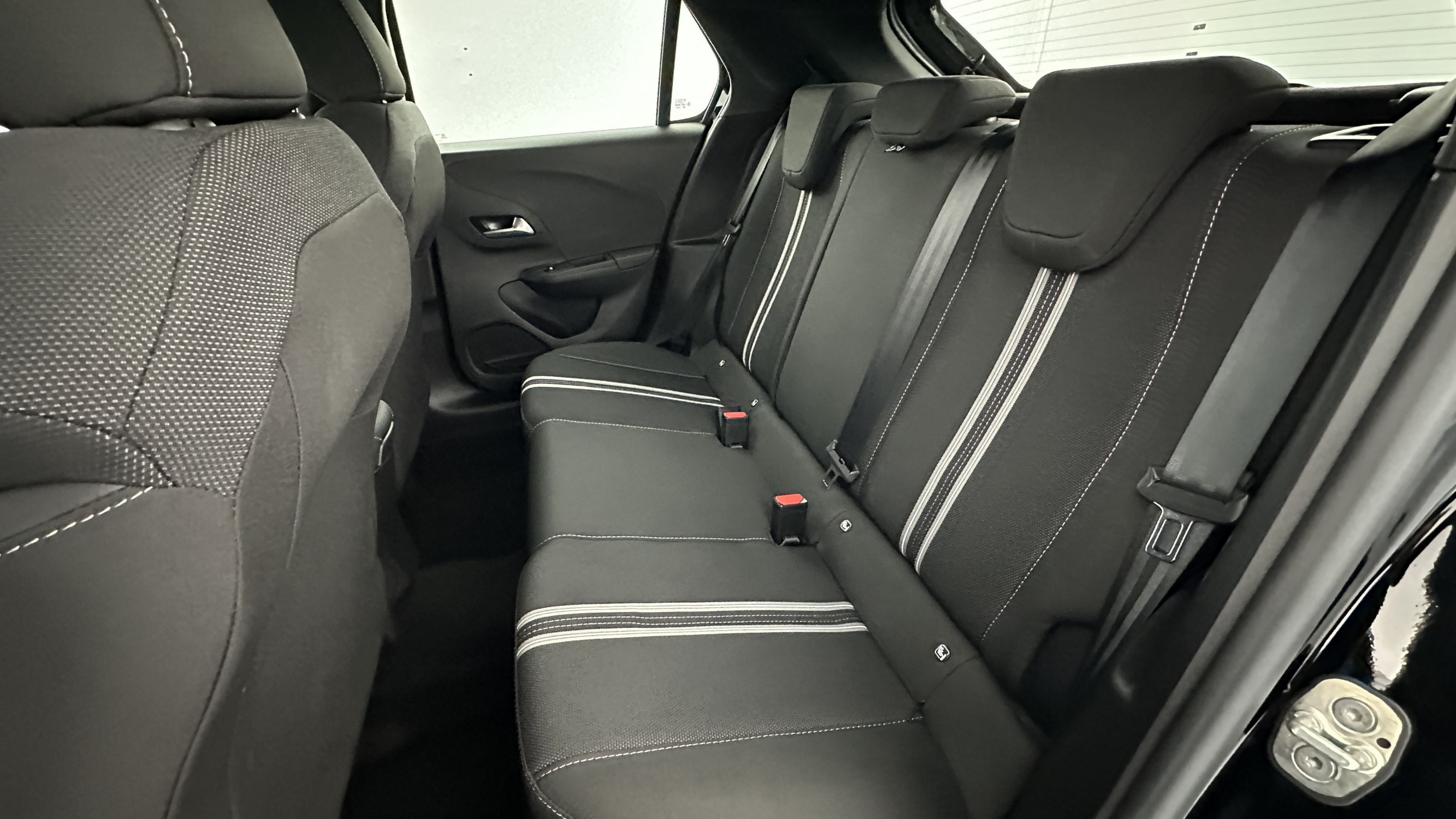 Vente en ligne Opel Corsa CORSA 1.2 Turbo 100ch GS BVA8 au prix de 19 900 €