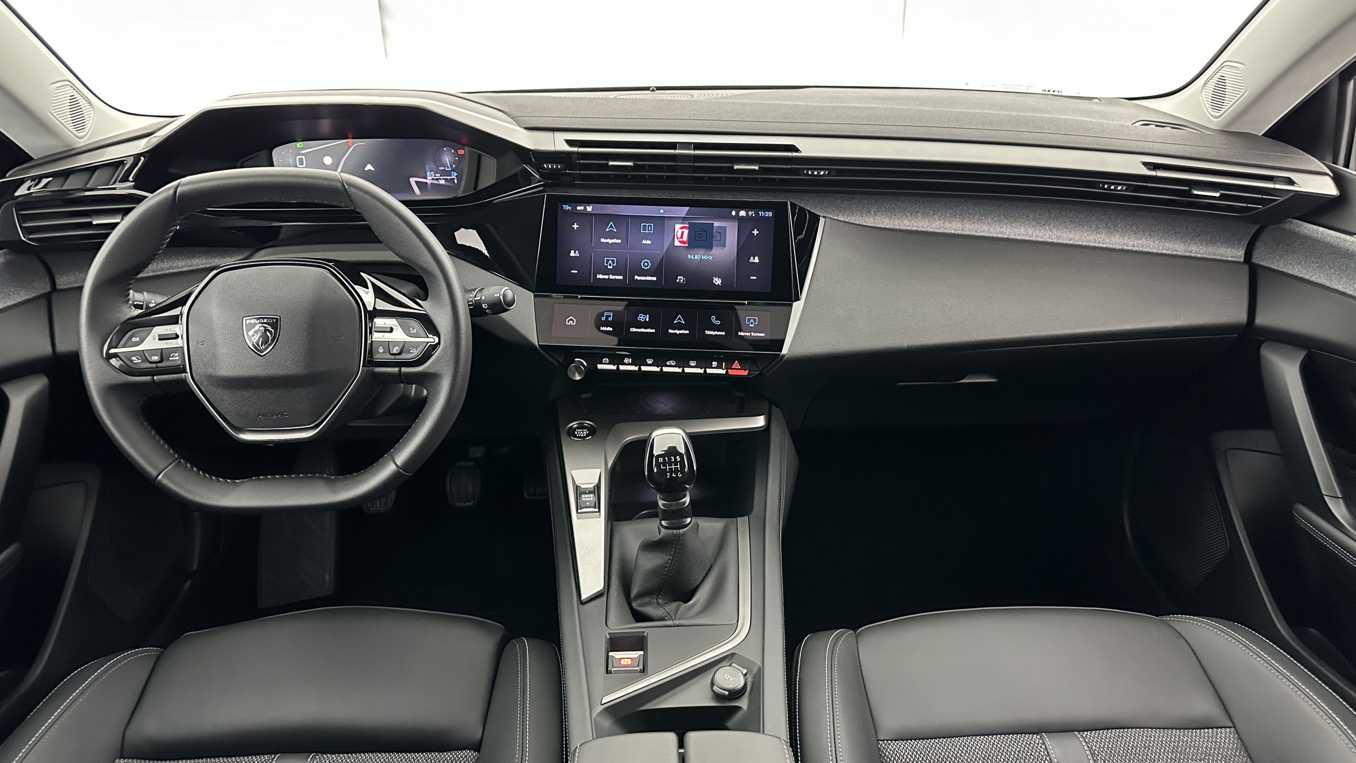 Vente en ligne Peugeot 308 SW 308 SW 1.2 PureTech 130ch Allure au prix de 21 910 €