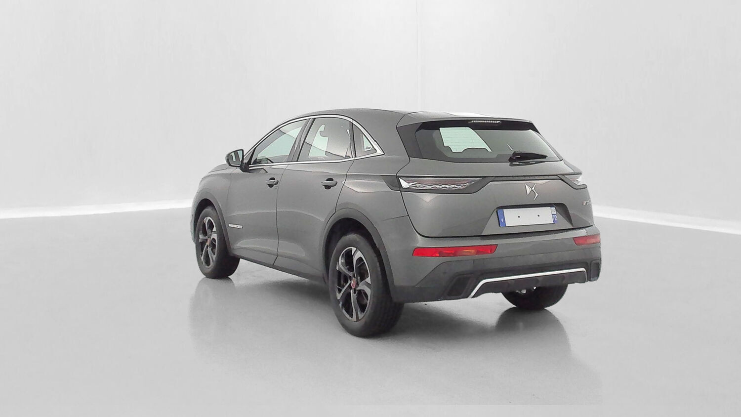 Vente en ligne Ds DS7 Crossback DS7 CROSSBACK 1.2 PureTech 130ch Performance Line au prix de 24 680 €