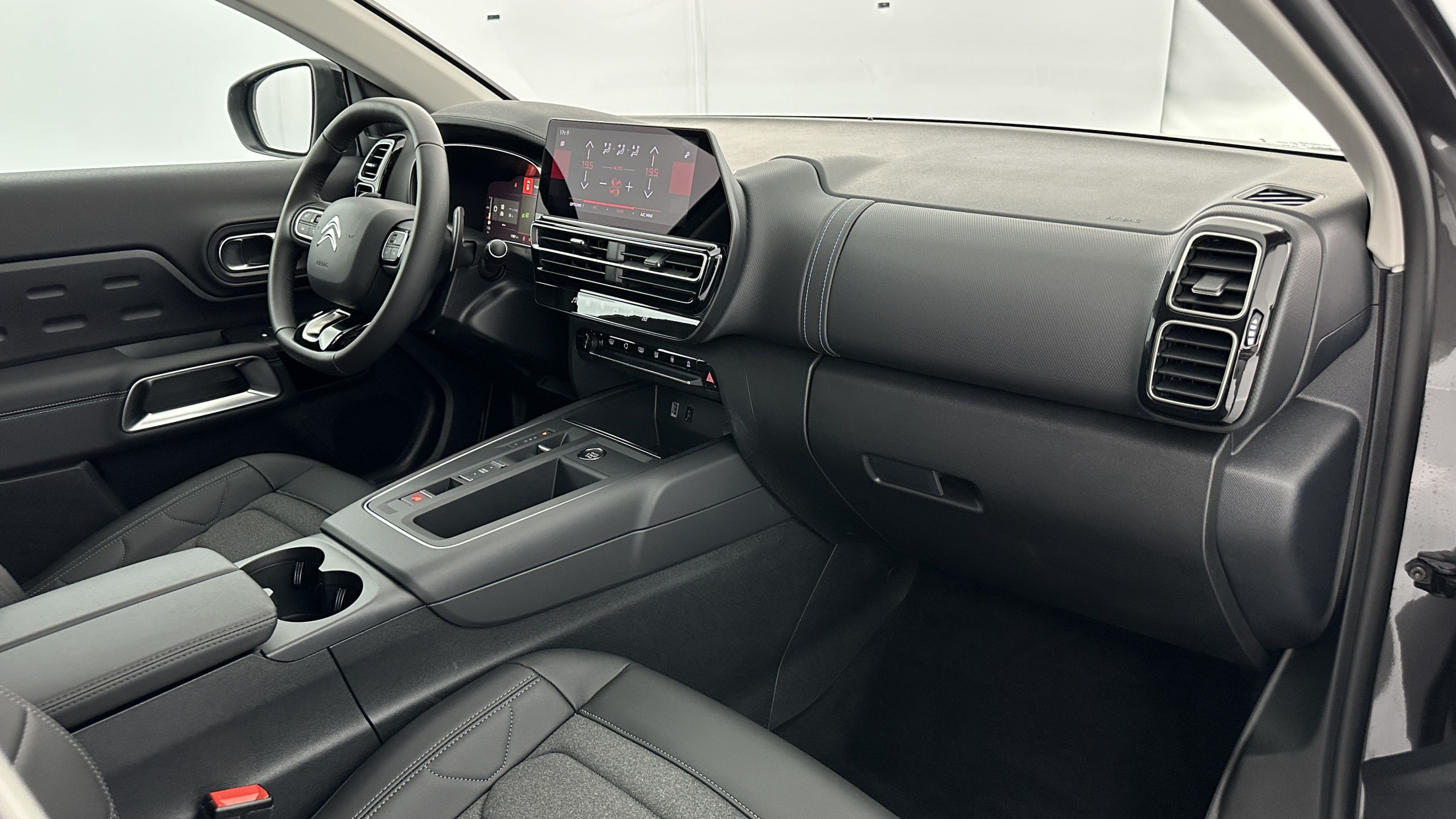 Vente en ligne Citroën C5 Aircross C5 AIRCROSS 1.2 Hybride 145ch Max e-DCS6 au prix de 27 910 €