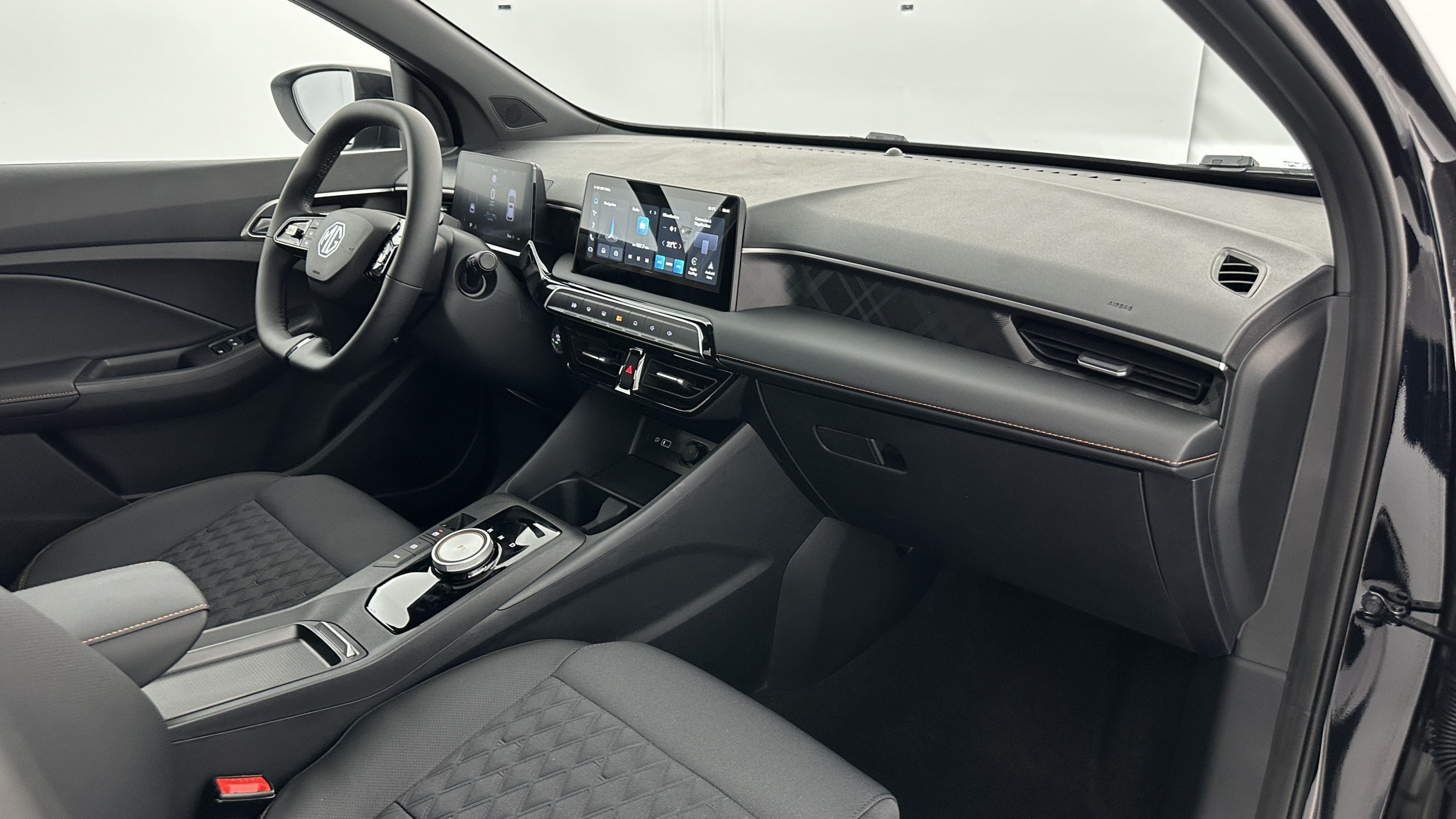 Vente en ligne Mg MG3 MG3 1.5 Hybrid+ 195ch Luxury au prix de 20 900 €