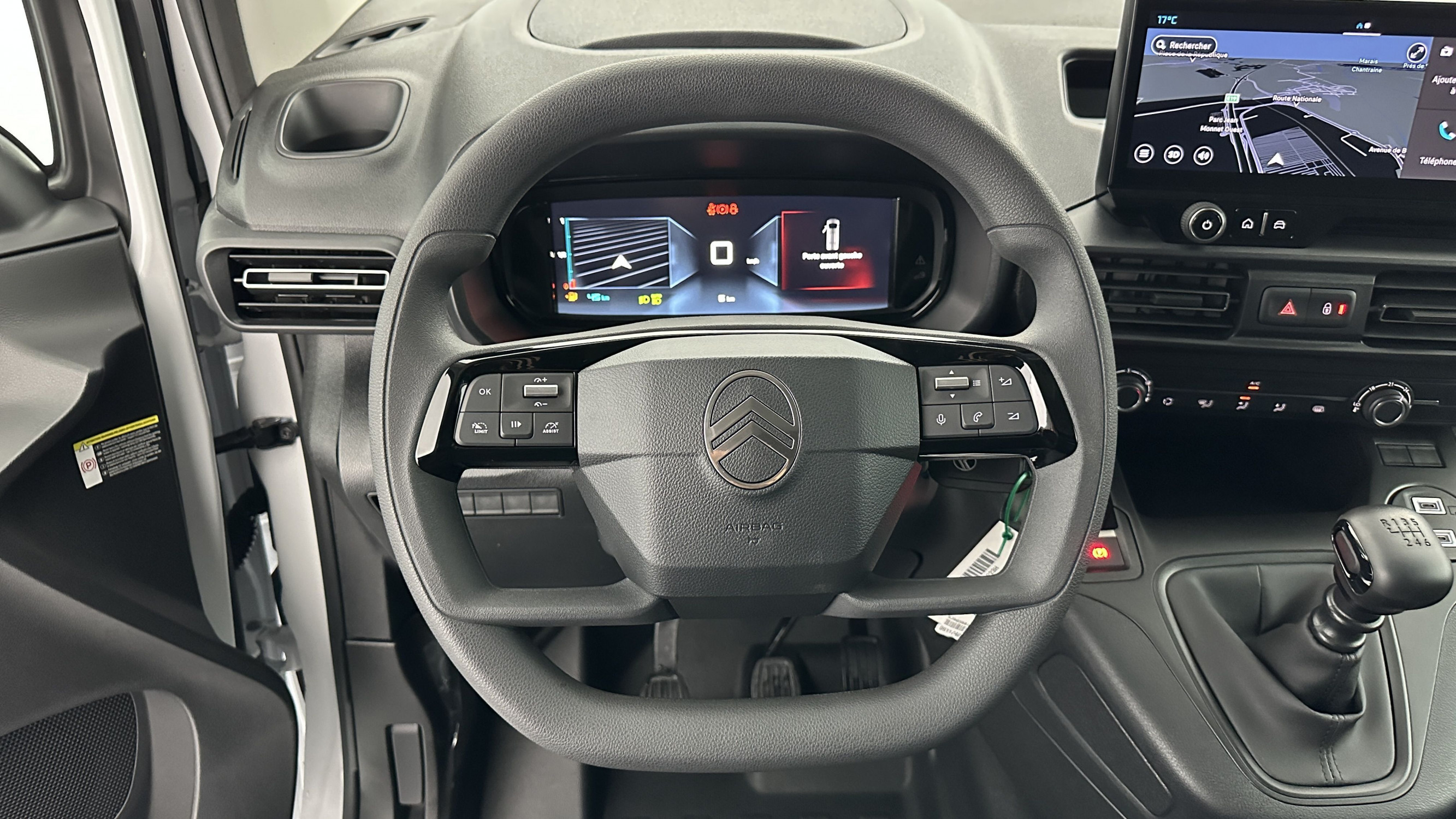 Vente en ligne Citroën Berlingo Fourgon BERLINGO VAN M 1.5 BlueHDi 100ch au prix de 21 800 €