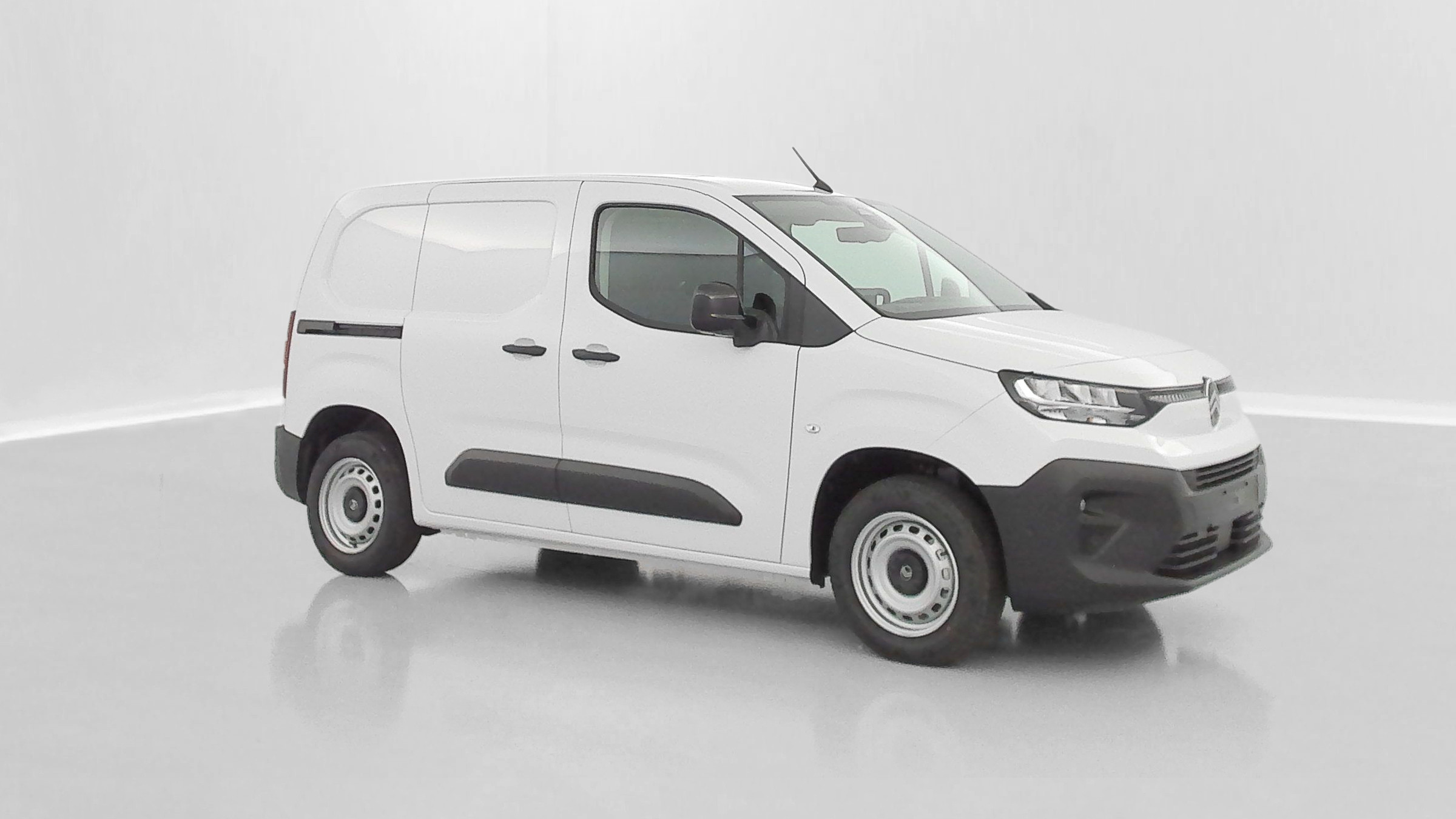 Vente en ligne Citroën Berlingo Fourgon BERLINGO VAN M 1.5 BlueHDi 100ch au prix de 21 800 €