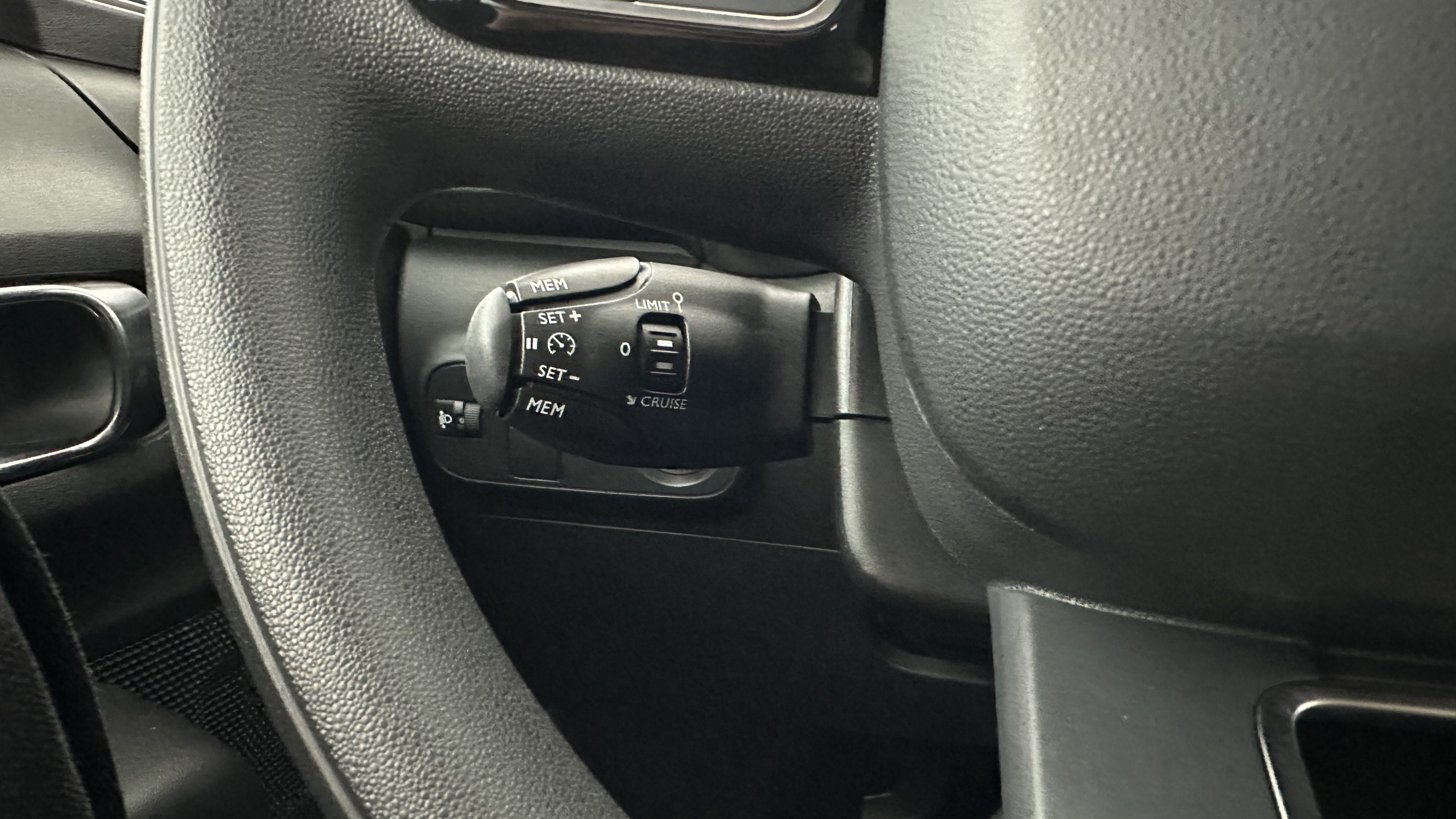 Vente en ligne Citroën C3 C3 1.2 PureTech 83ch Plus au prix de 15 610 €