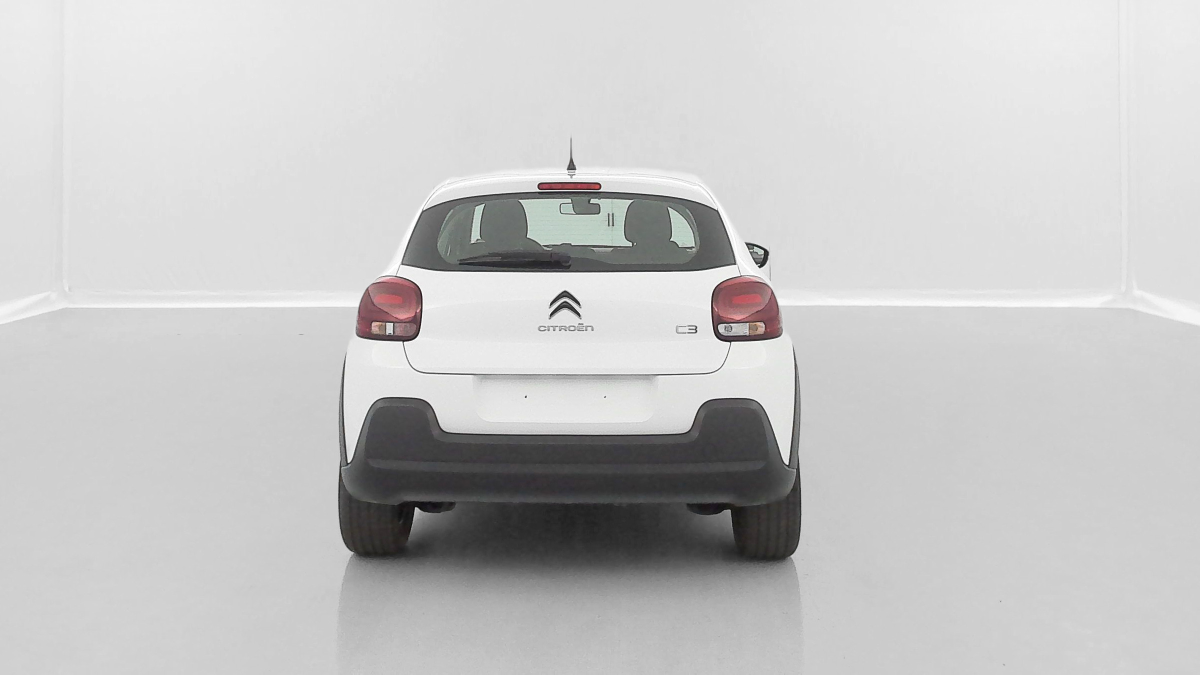 Vente en ligne Citroën C3 C3 1.2 PureTech 83ch Feel Pack au prix de 16 600 €