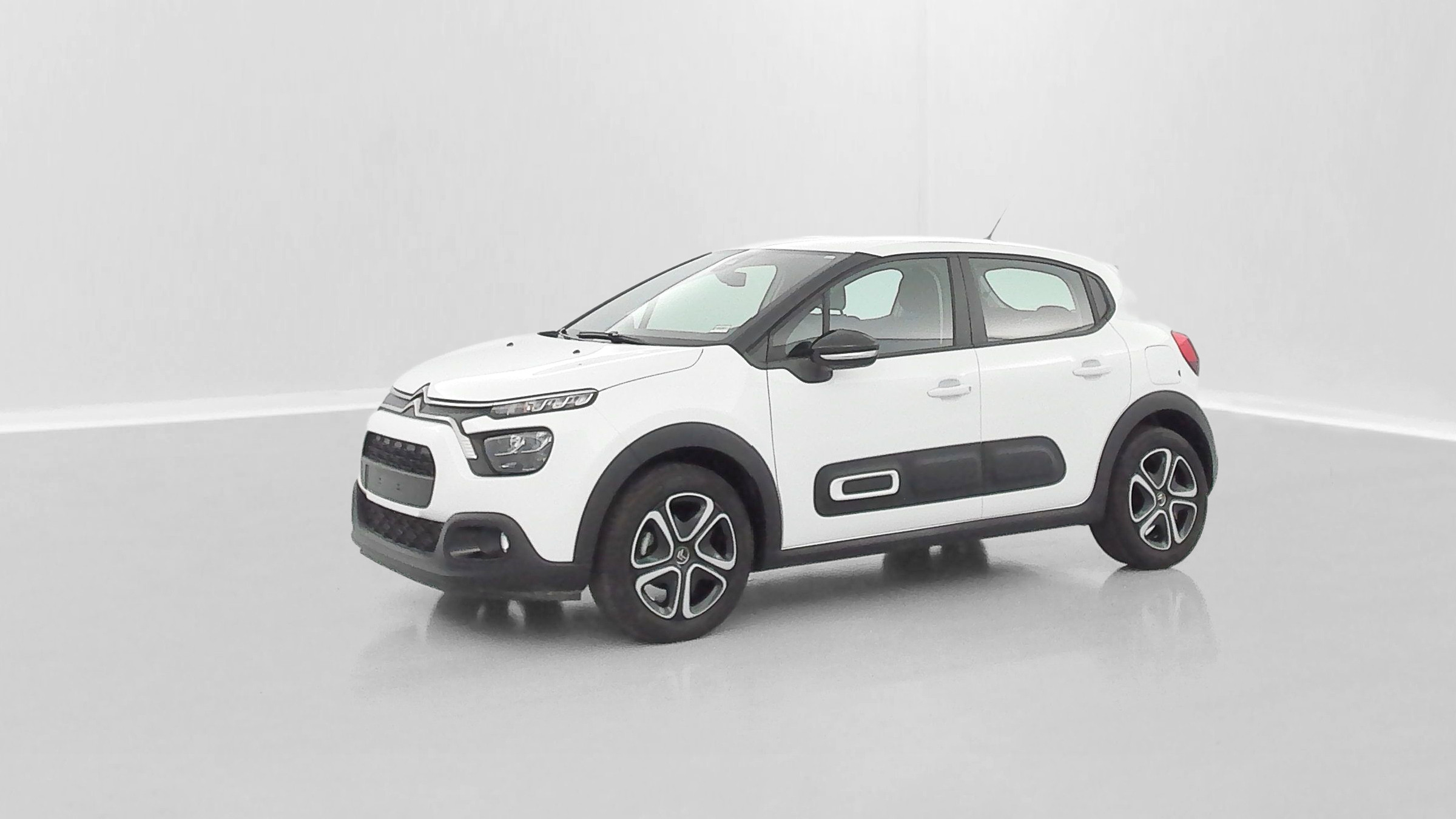 Vente en ligne Citroën C3 C3 1.2 PureTech 83ch Feel Pack au prix de 16 600 €