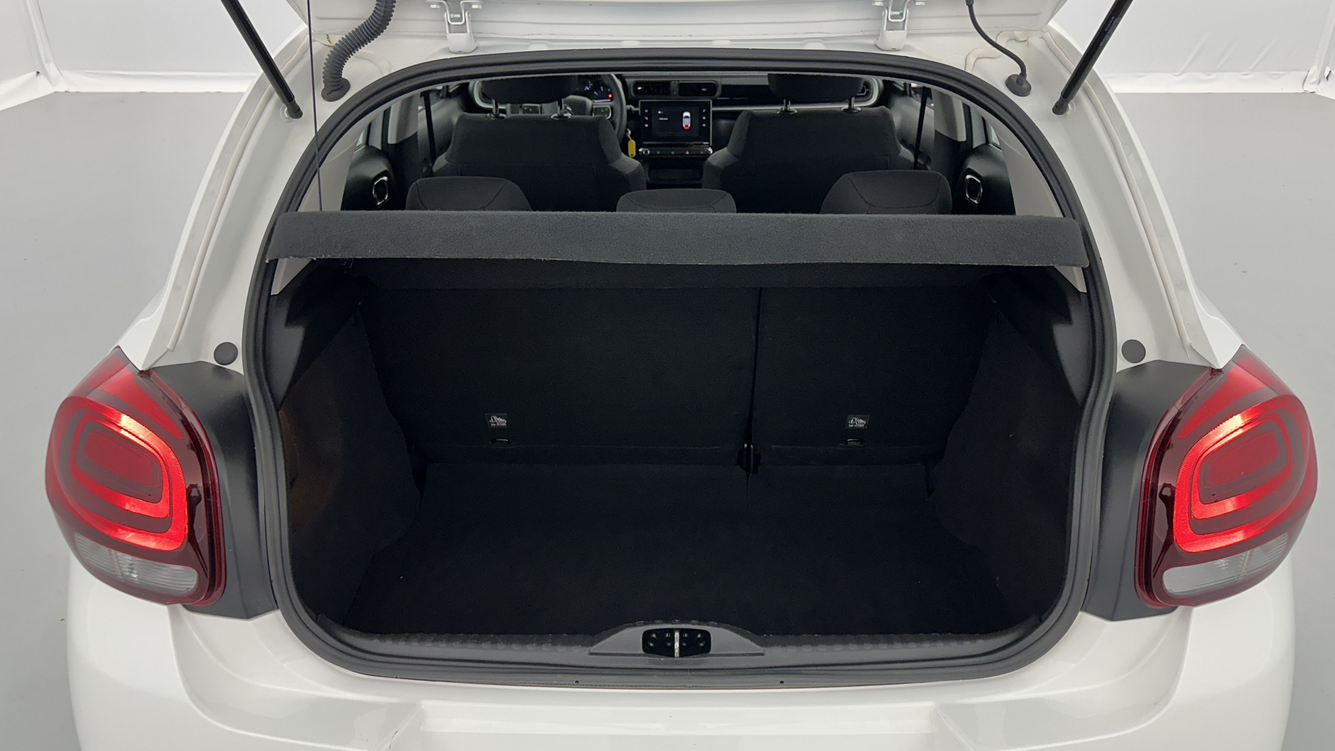 Vente en ligne Citroën C3 C3 1.2 PureTech 83ch Feel Pack au prix de 16 600 €