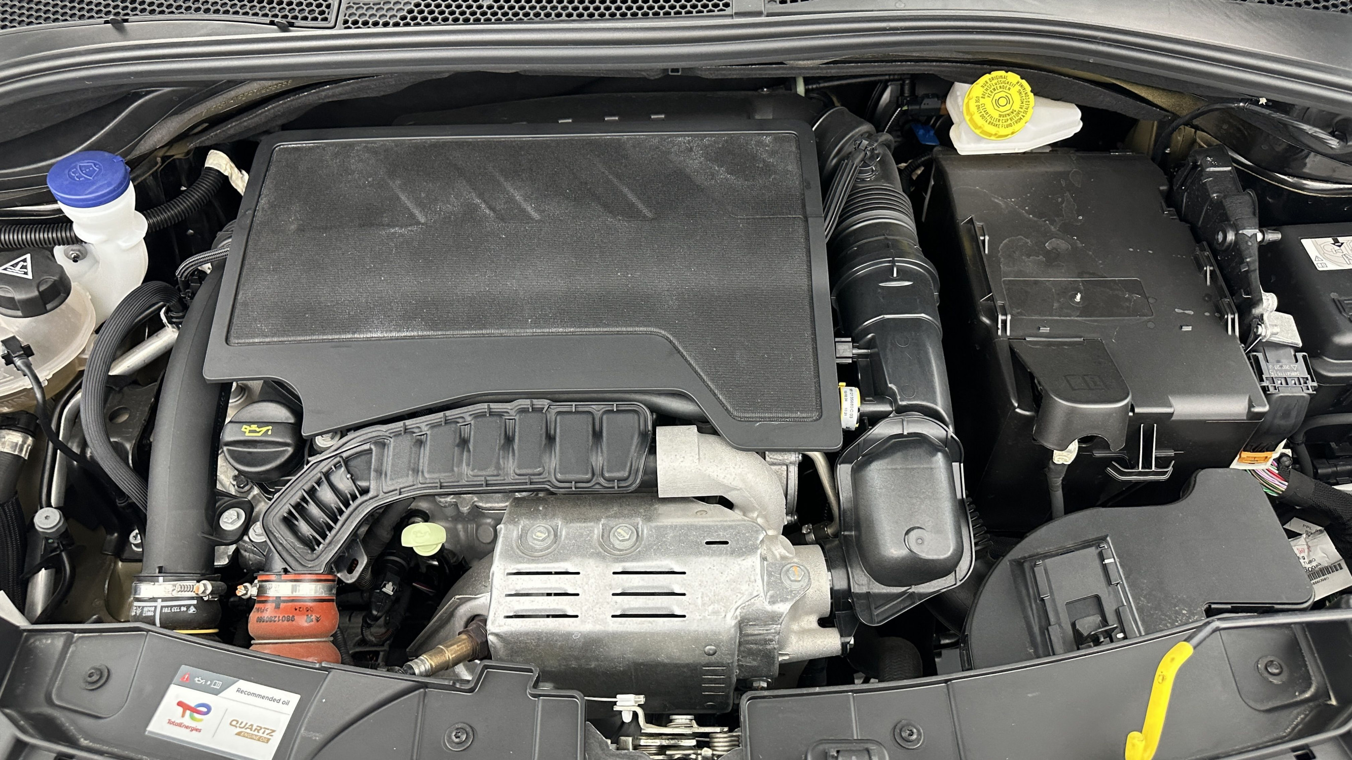 Vente en ligne Citroën C3 C3 III 1.2 PureTech 110ch Shine au prix de 16 600 €