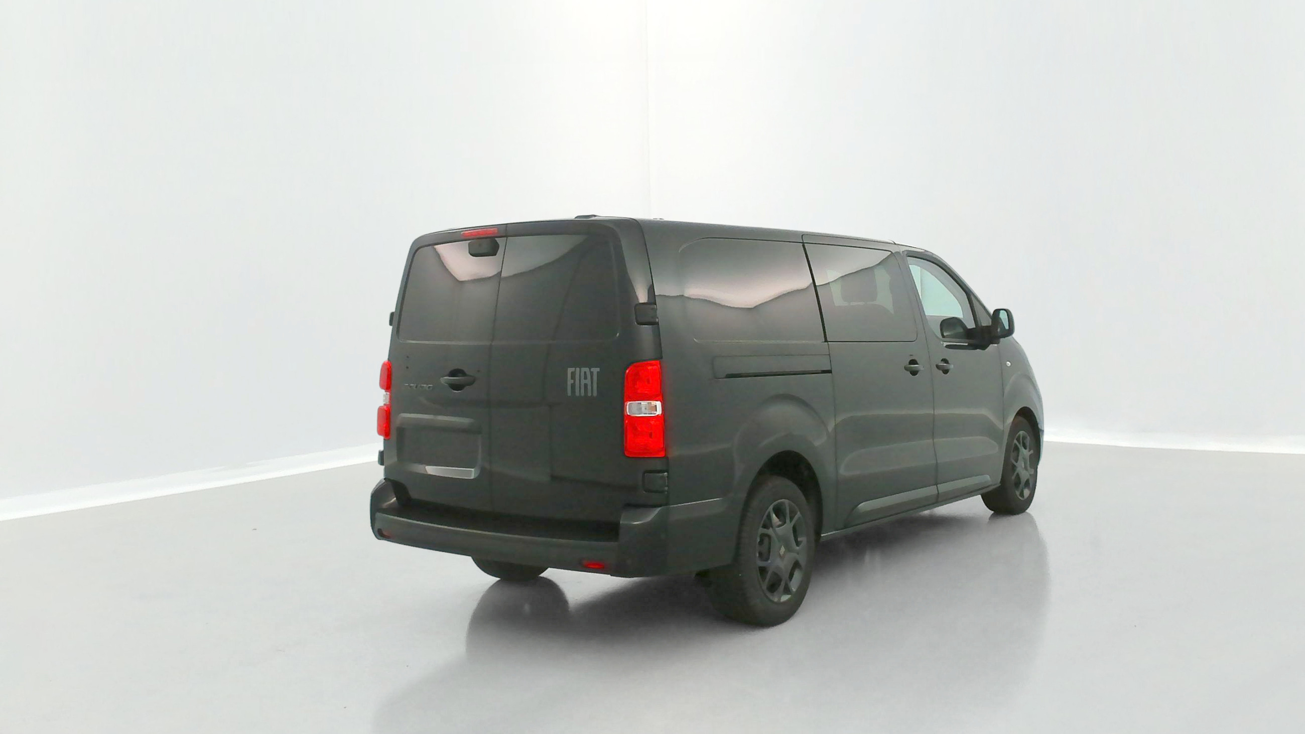 Vente en ligne Fiat Scudo SCUDO CA XL 2.0 BlueHDi 180ch Pack Premium Connect EAT8 au prix de 39 080 €