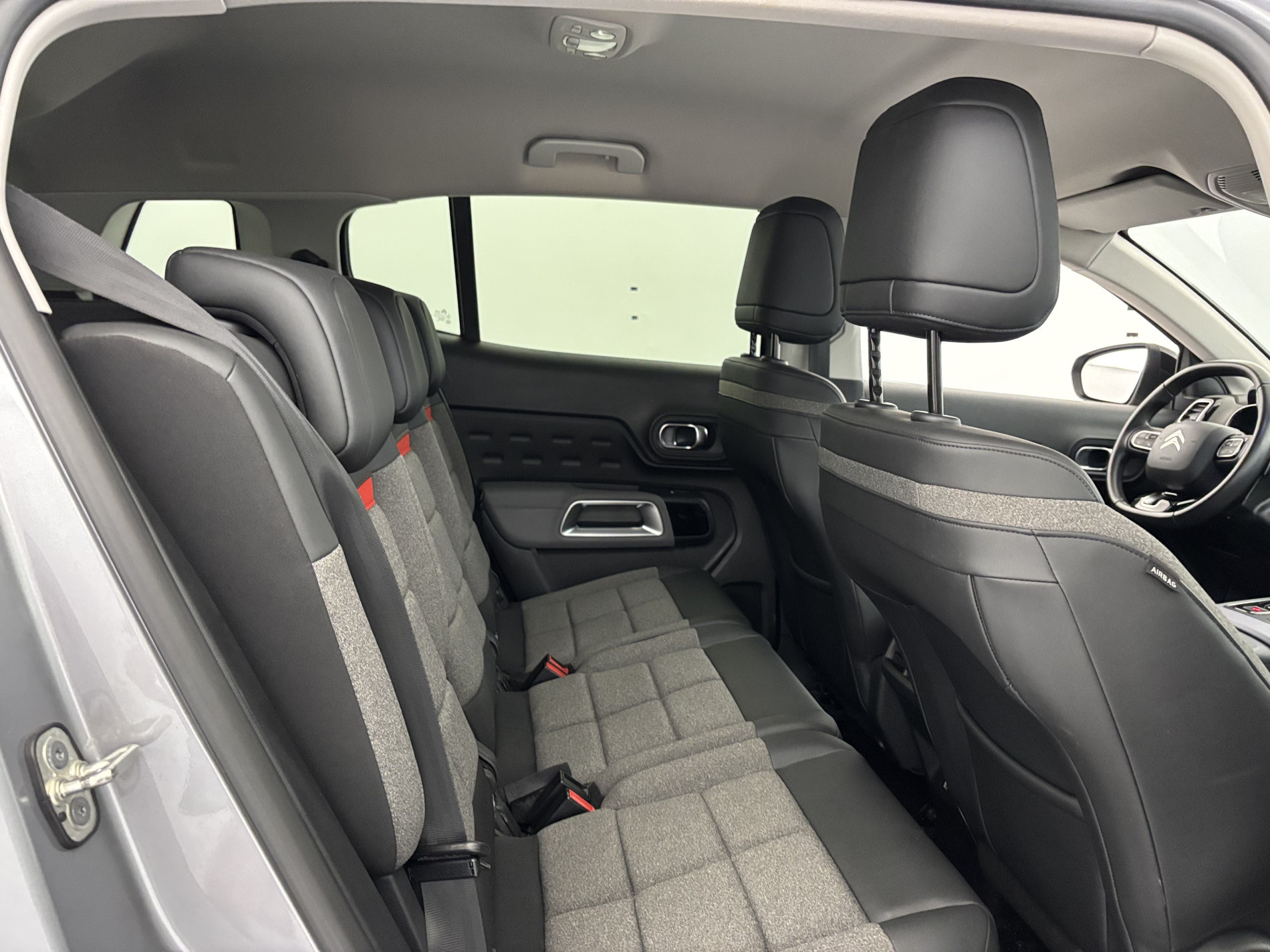 Vente en ligne Citroën C5 Aircross BlueHDi 130ch Feel EAT8 Suréquipé au prix de 15 990 €